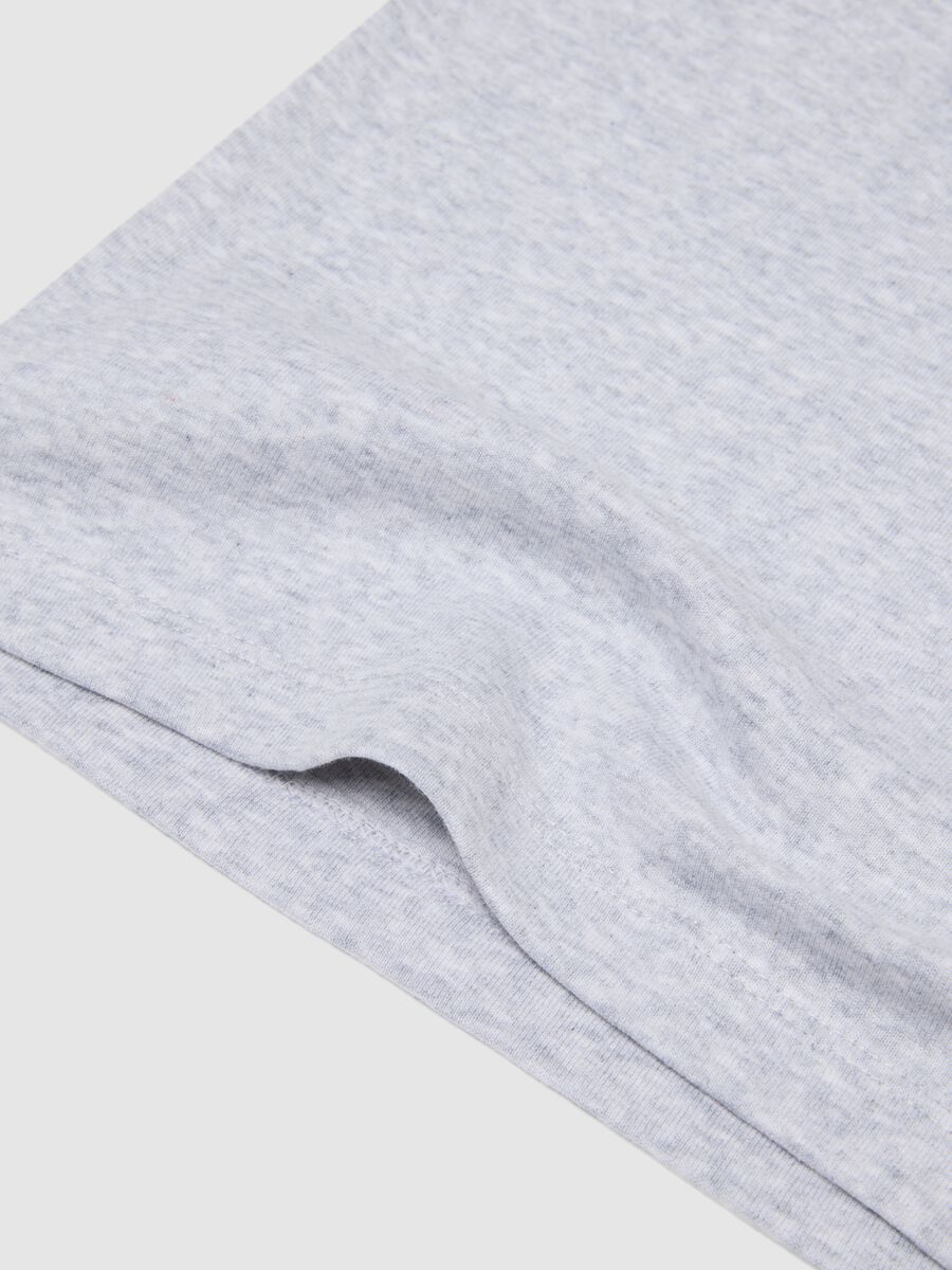 Twin pack of multicolour pure cotton vests for boys with regular fit_2