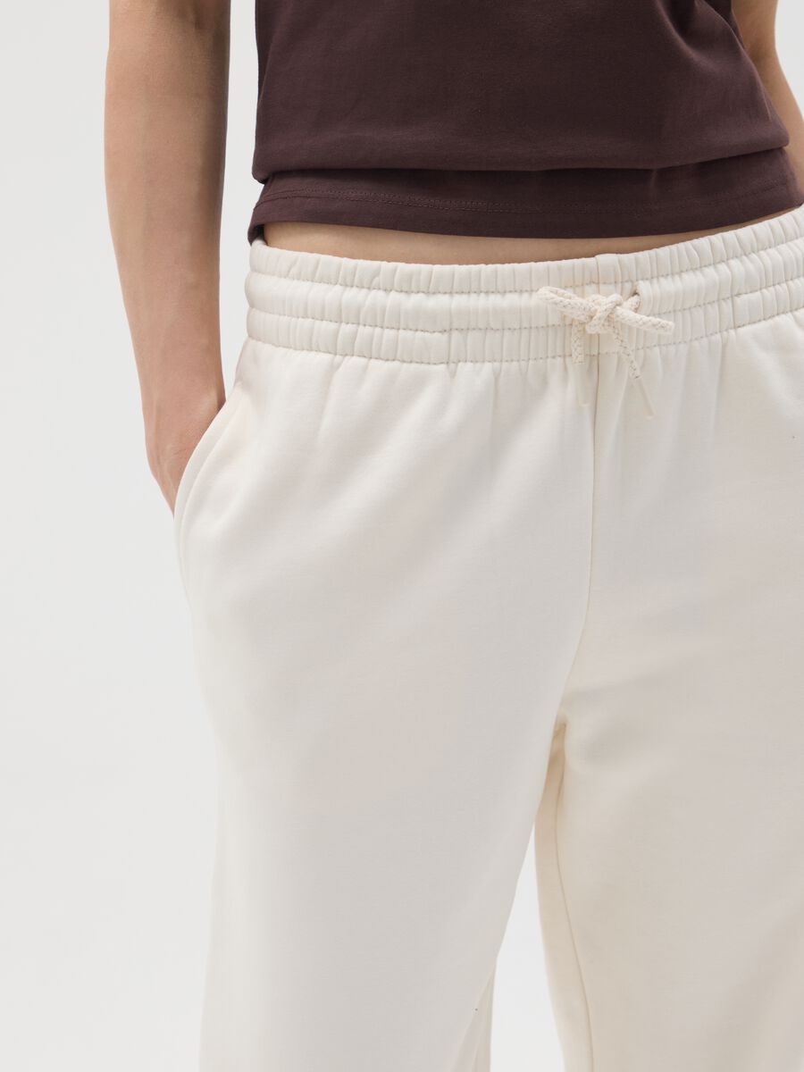 White cotton blend trousers with regular fit_3