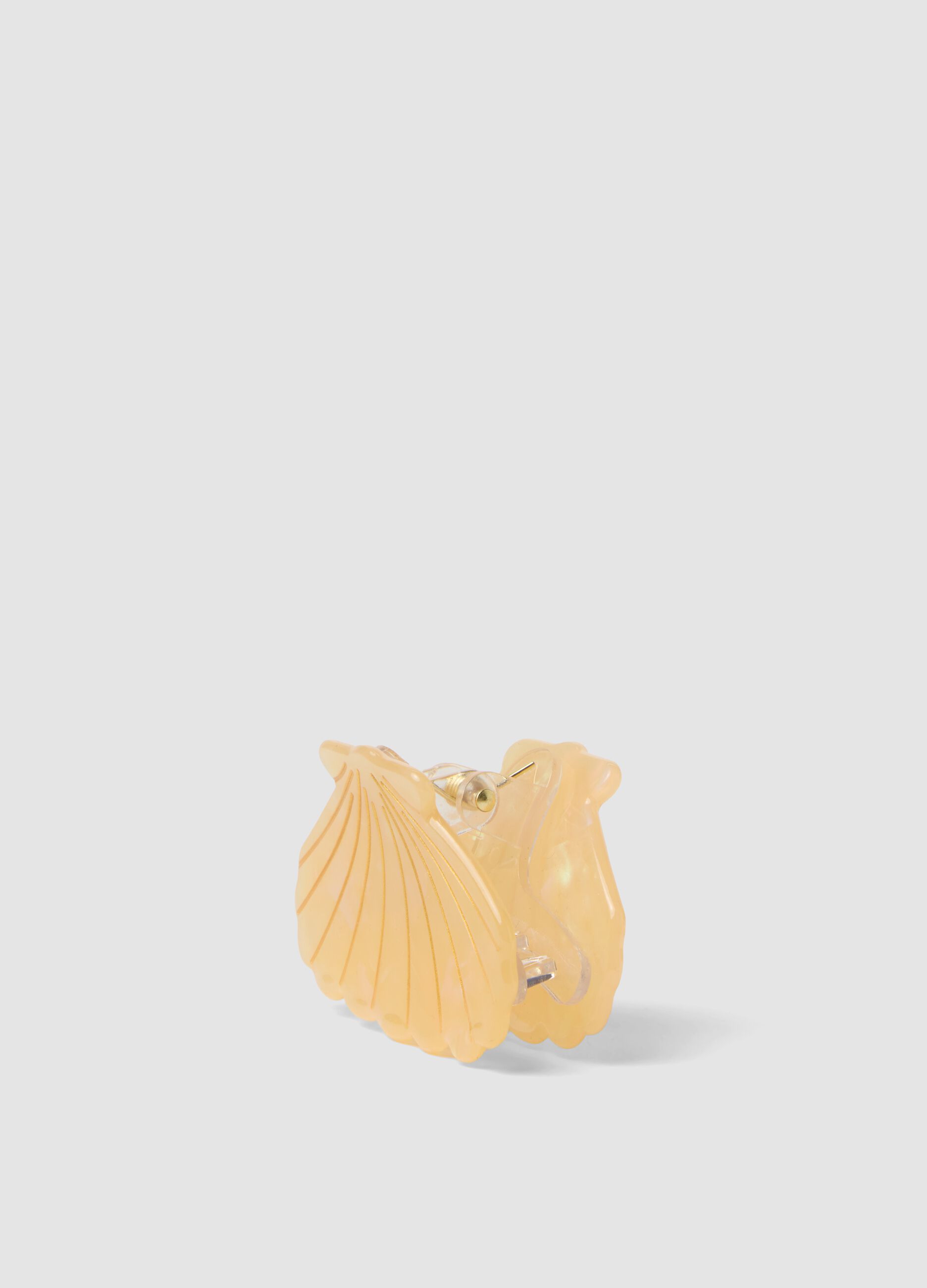 Yellow shell-shaped hair clip