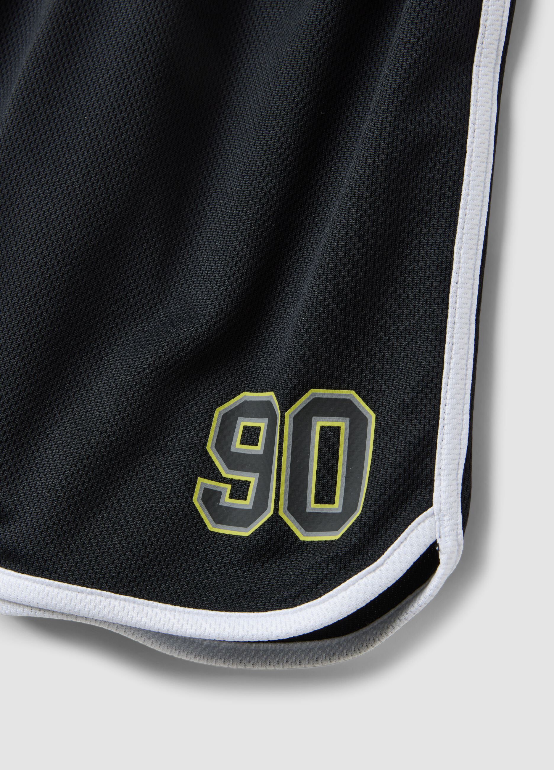 Conjunto branco e azul com camisola de al&ccedil;as e cal&ccedil;&otilde;es