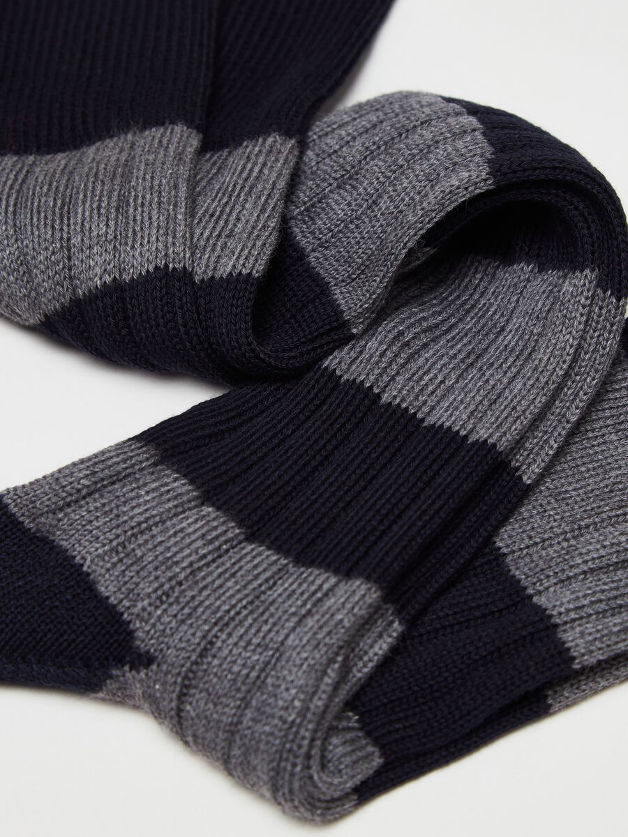 Long socks in striped cotton_2