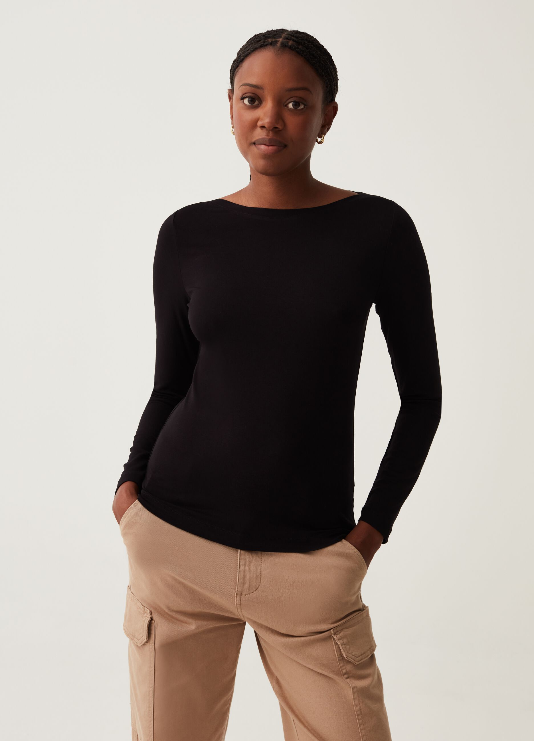 Long-sleeved T-shirt with boat neck_0