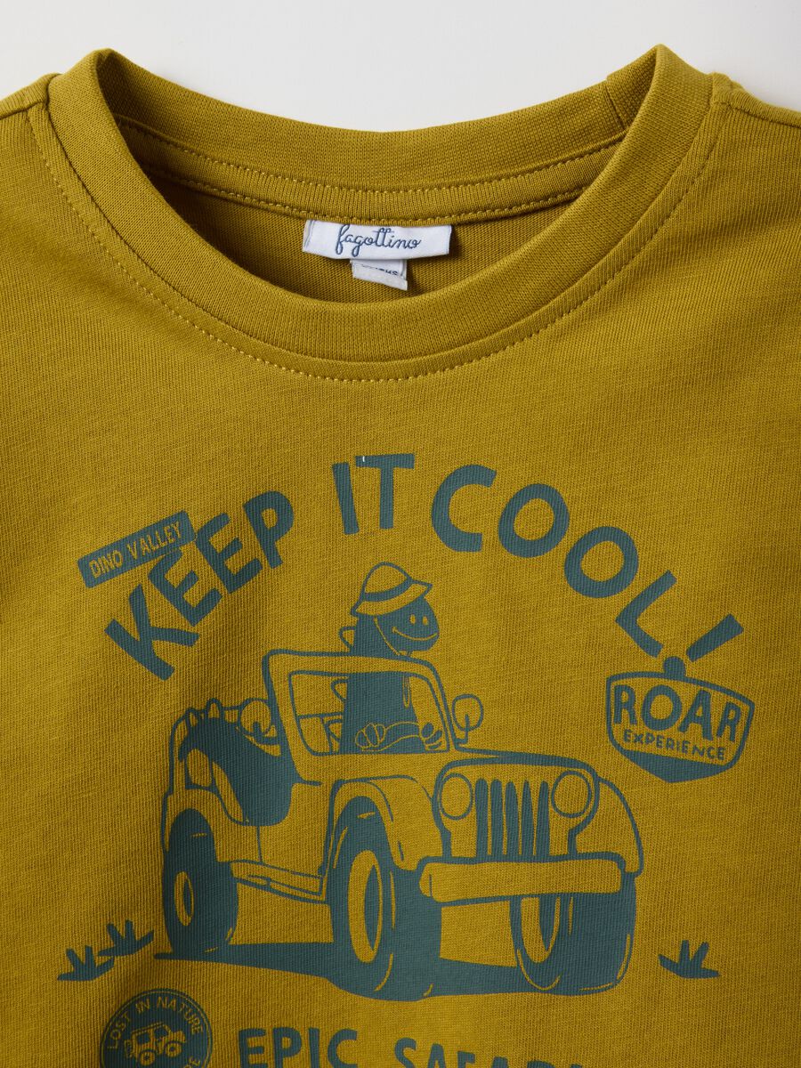 Green pure cotton regular fit t-shirt for baby_2