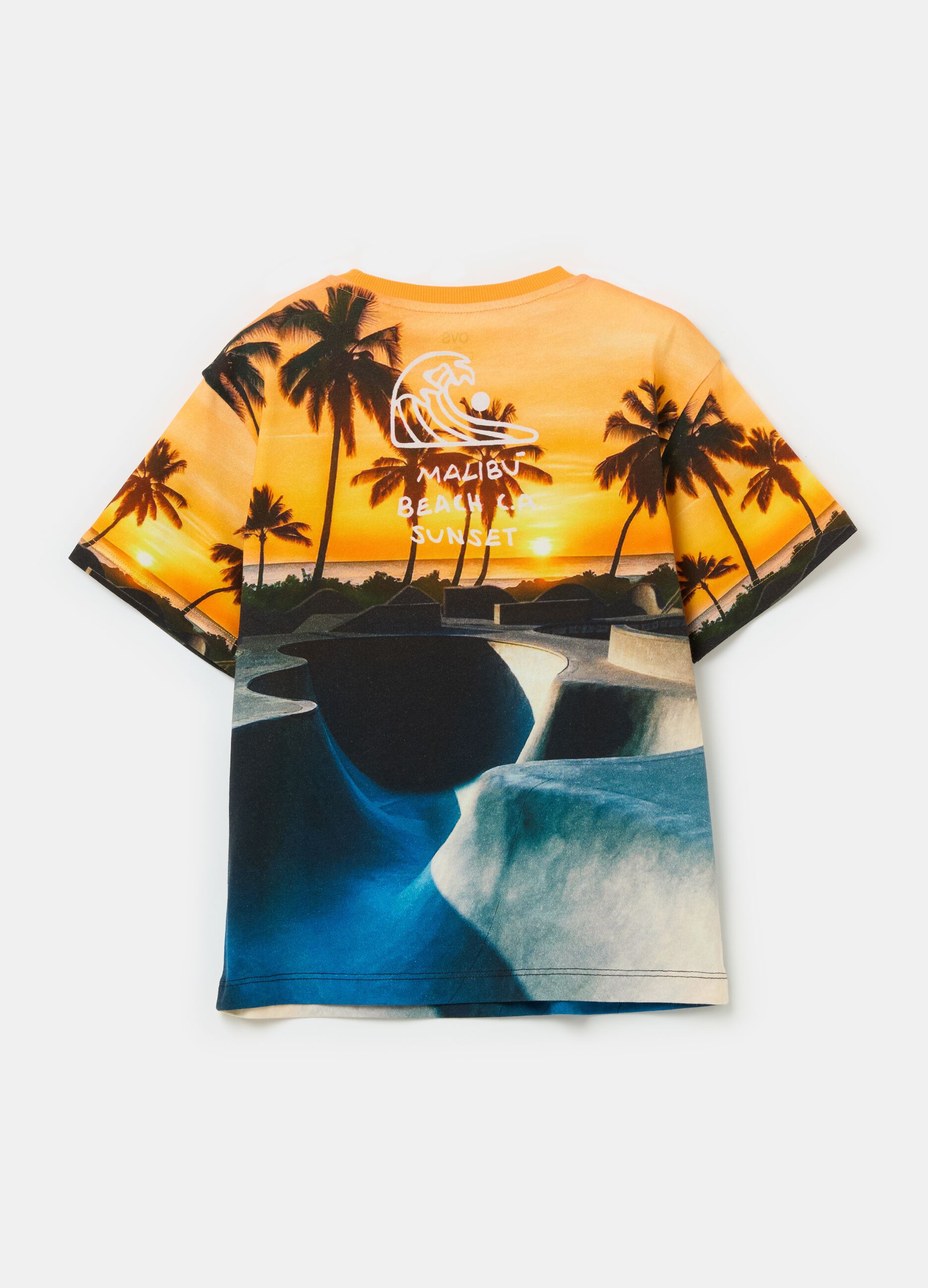 T-shirt with Malibu skateboard park print