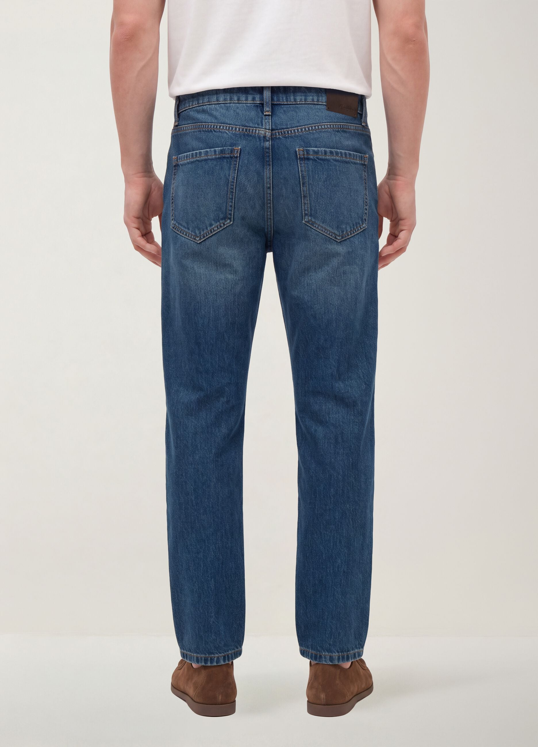 Blaue Regular Tapered Jeans aus Baumwoll- und Lyocell-Mix