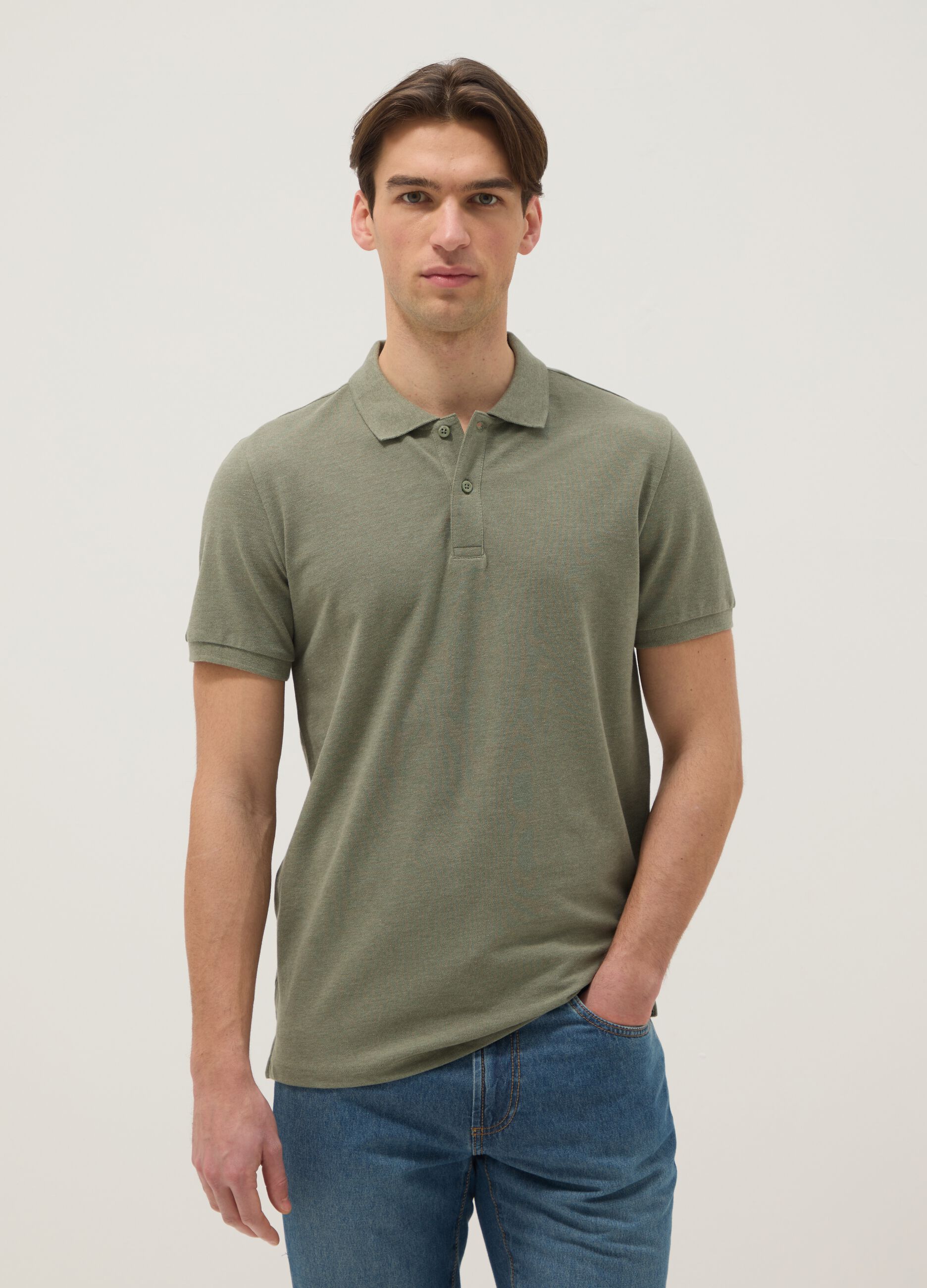 Short-sleeved green polo shirt in pure cotton