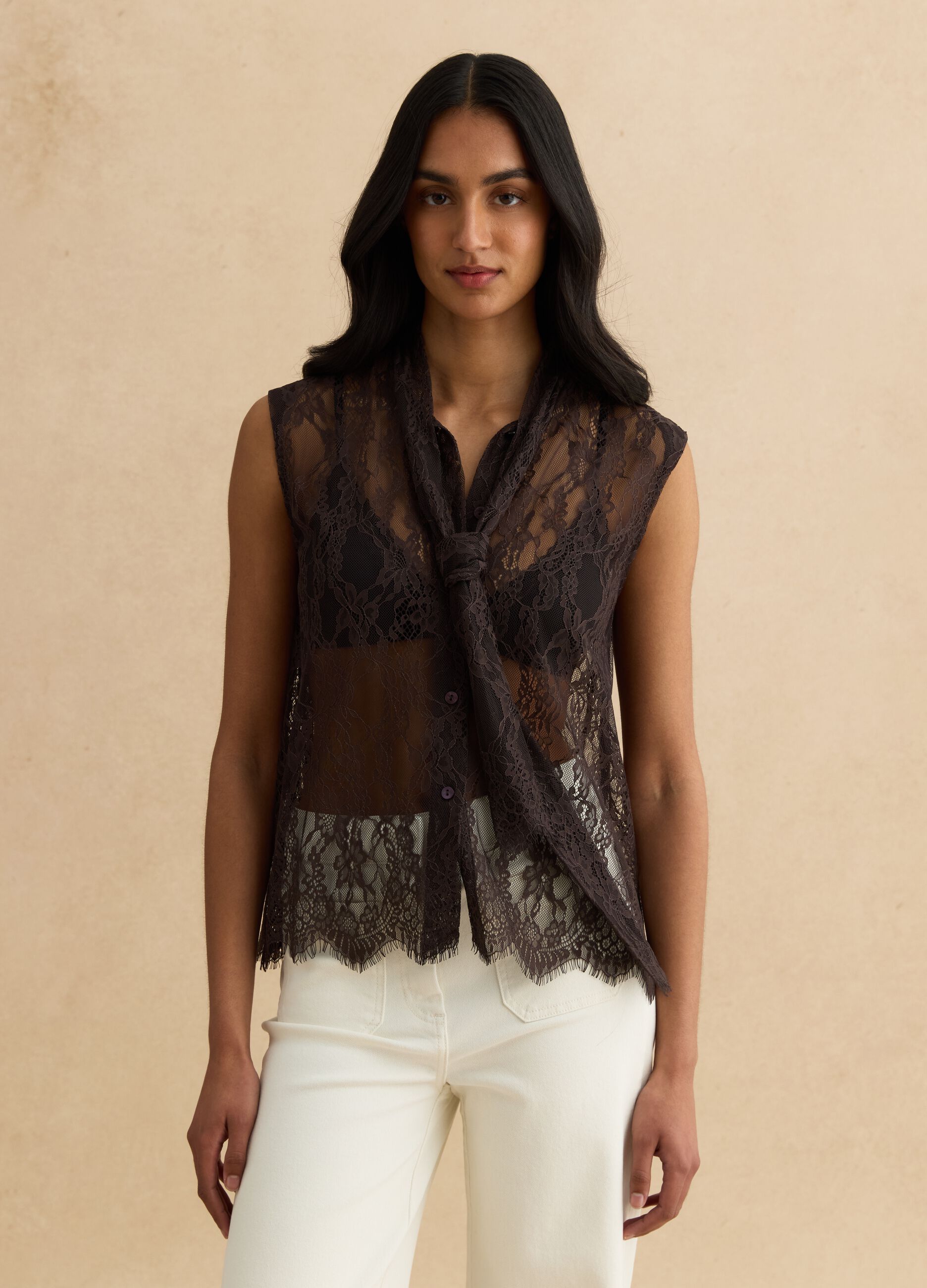Regular fit brown lace tank top with bow