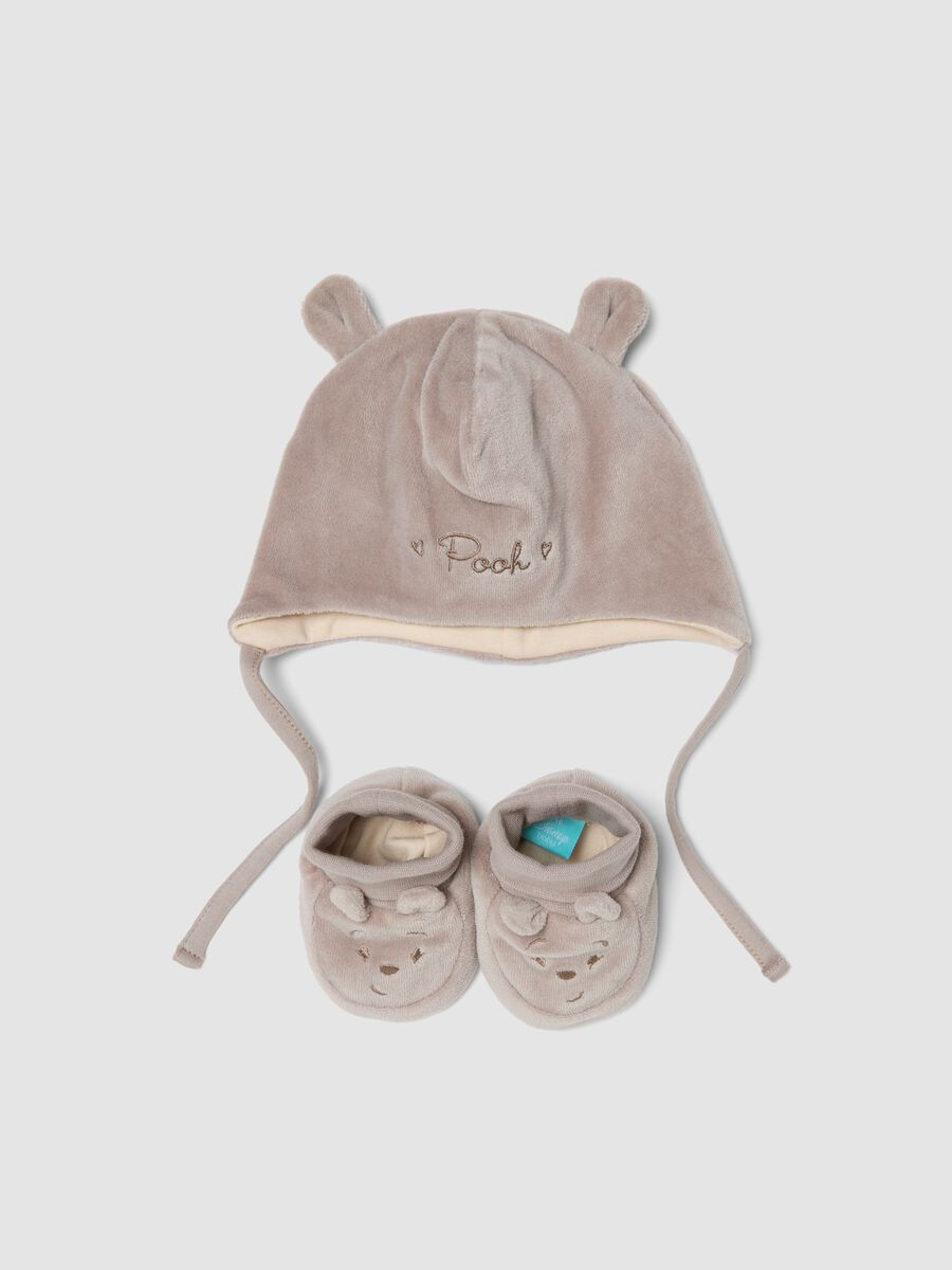 Grey Winnie the Pooh baby hat and booties set_0