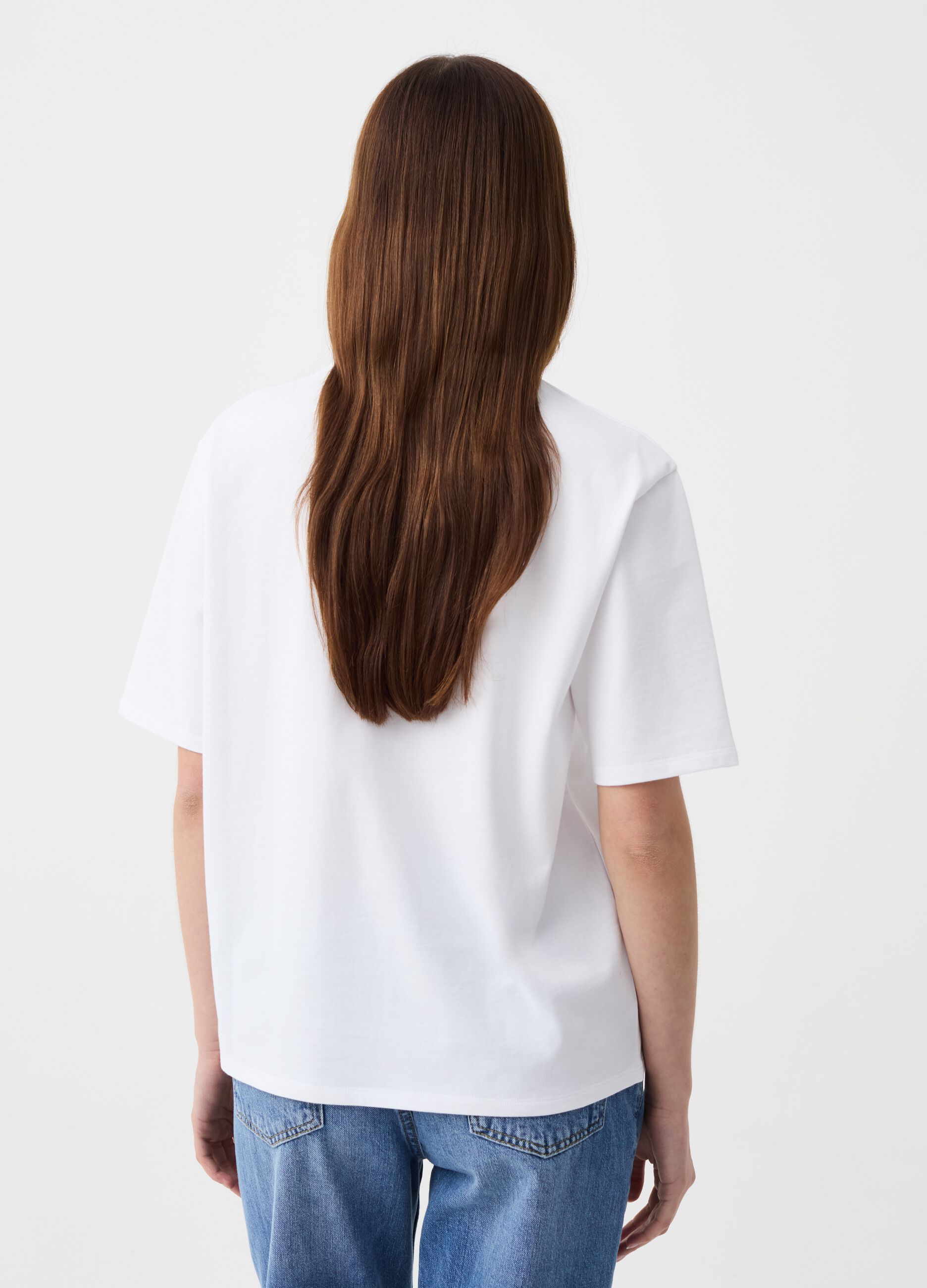 T-shirt with round neck and cut-out details