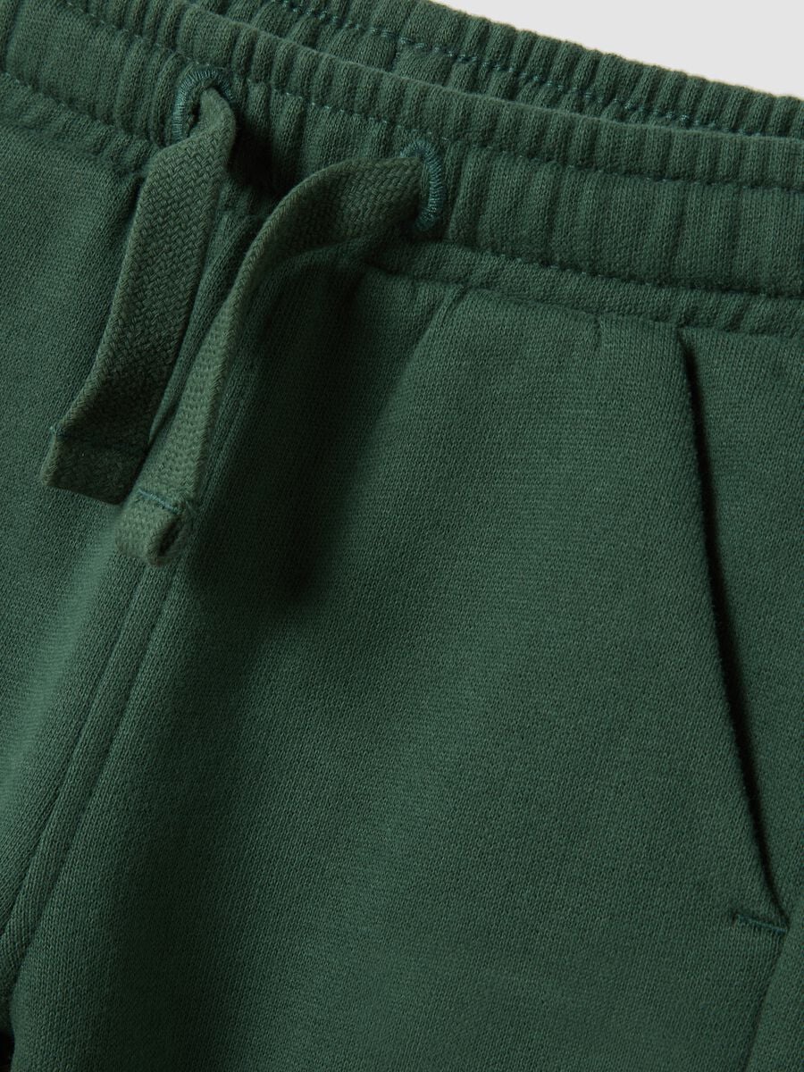 Pantaloni jogger verdi in puro cotone organico_2