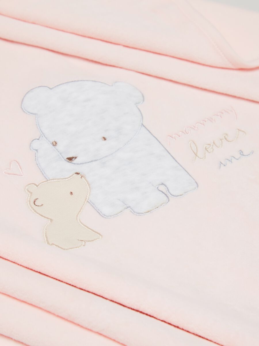 Velour blanket with teddy bear embroidery_2
