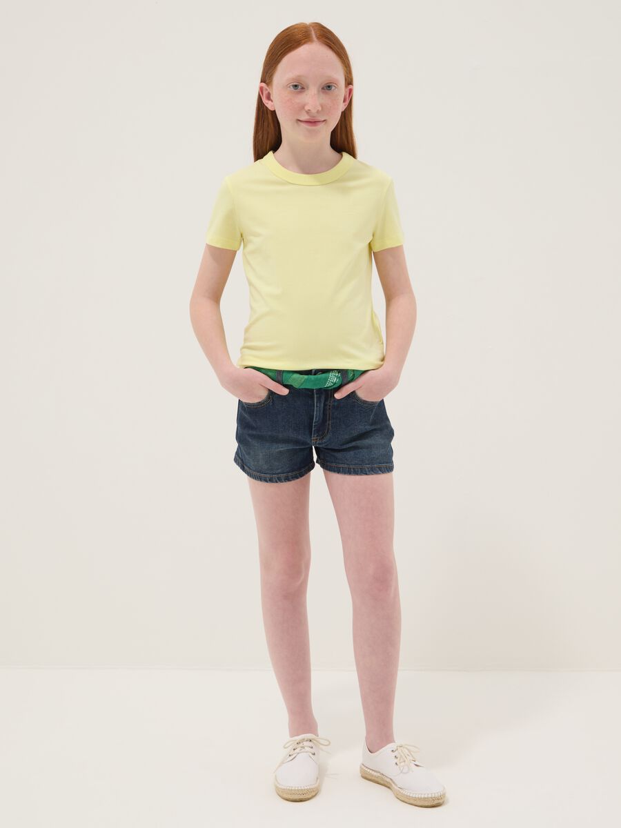 Blaue Denim-Shorts aus elastischem Baumwollmix f&uuml;r M&auml;dchen, Slim Fit_0