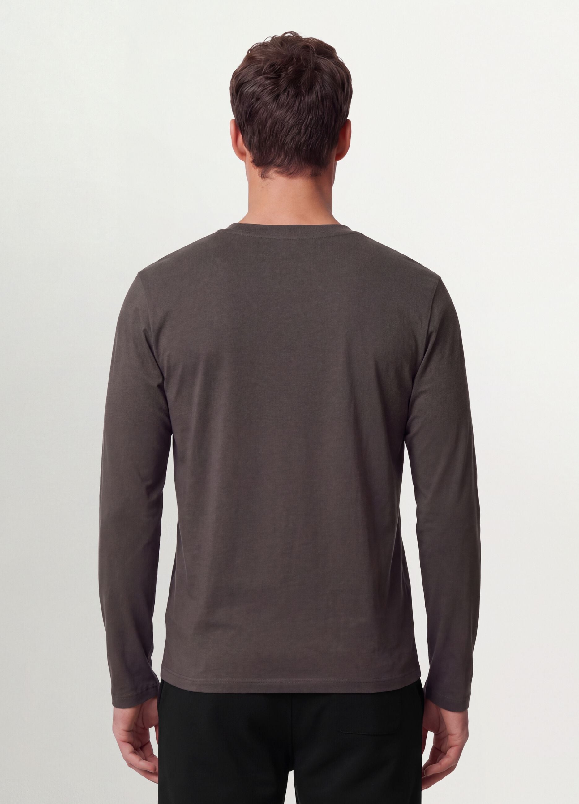 Graues Herren-Langarmshirt aus 100 % Bio-Baumwolle mit Rundhalsausschnitt