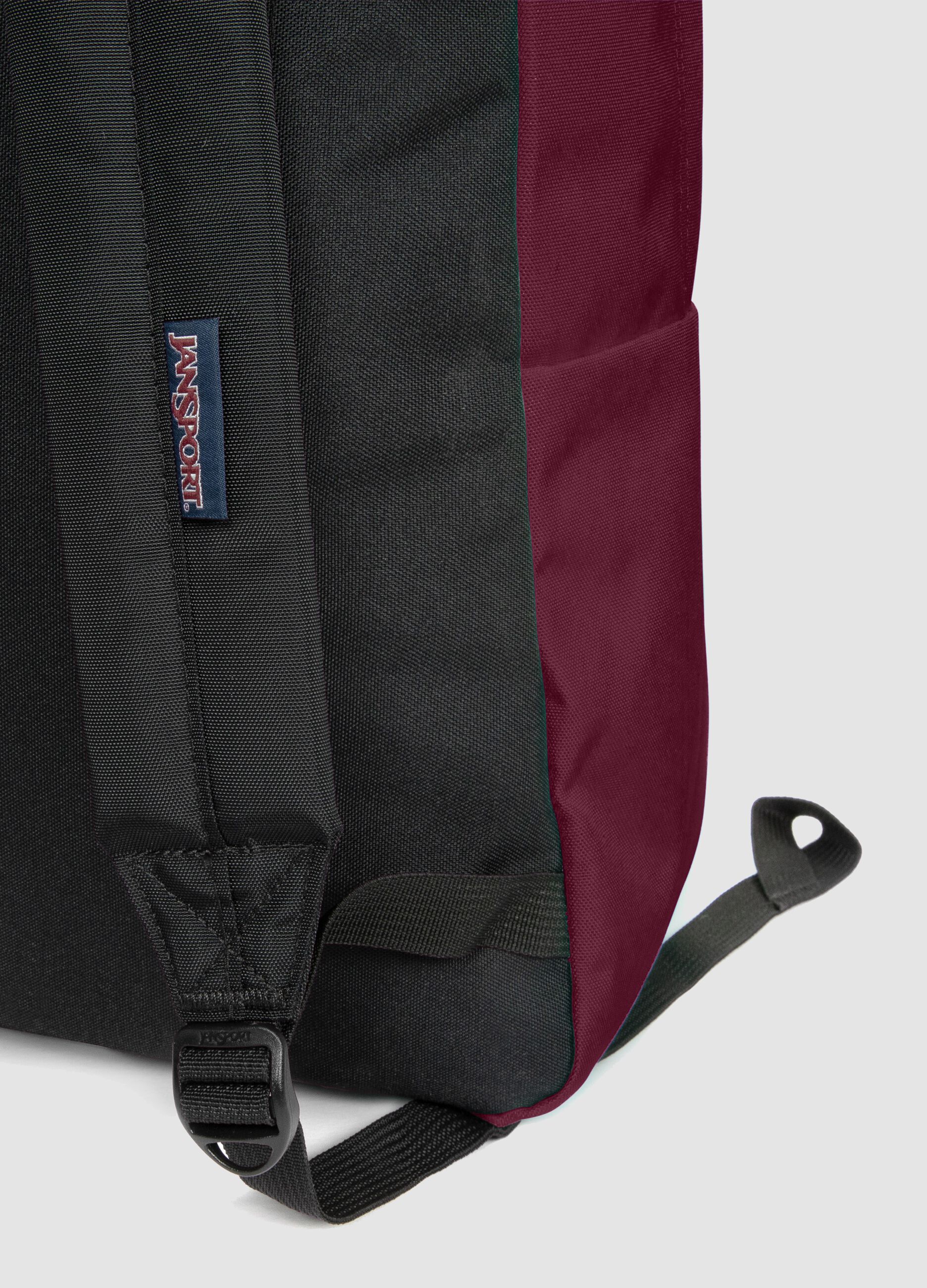 Zaino rosso con tasca frontale