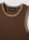 Camiseta sin mangas de algod&oacute;n el&aacute;stico marr&oacute;n ajuste regular con bordes bordados_5