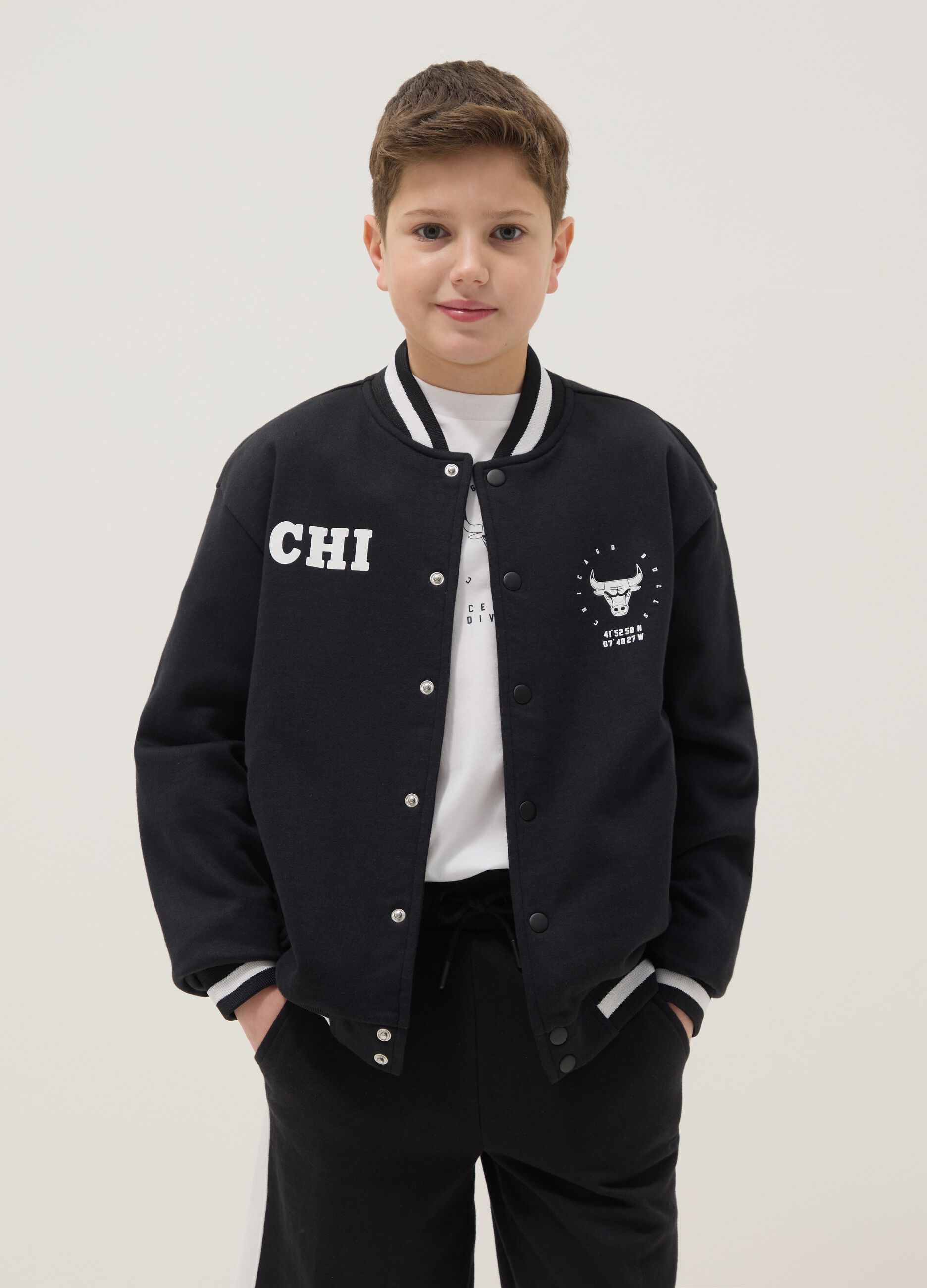 Black cotton blend bomber jacket for kids, regular fit with print