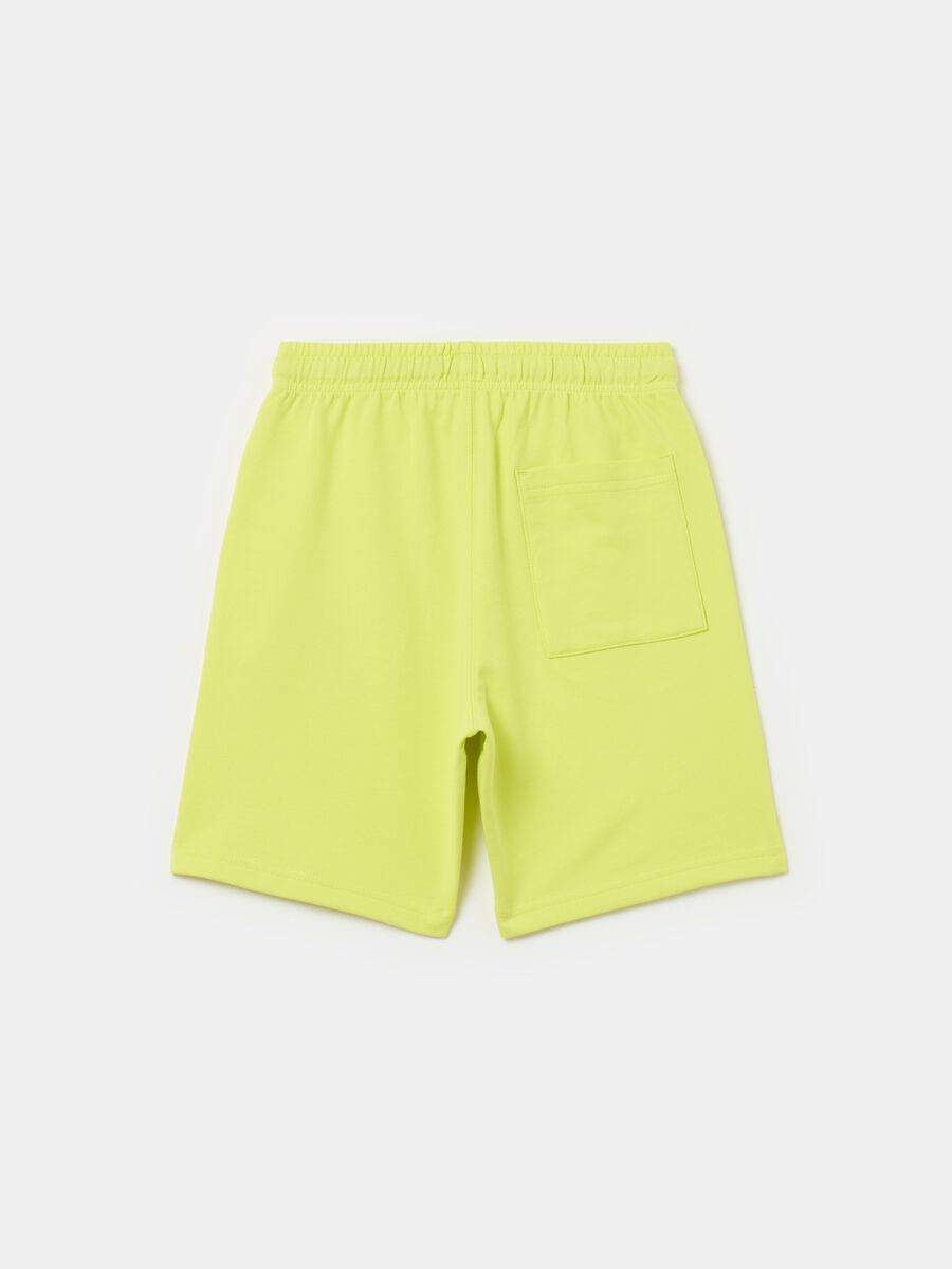 Bermuda shorts with print and drawstring_1
