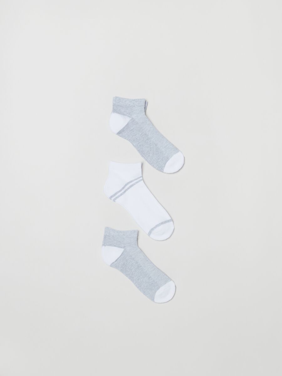 Three-pair pack stretch shoe liners_0