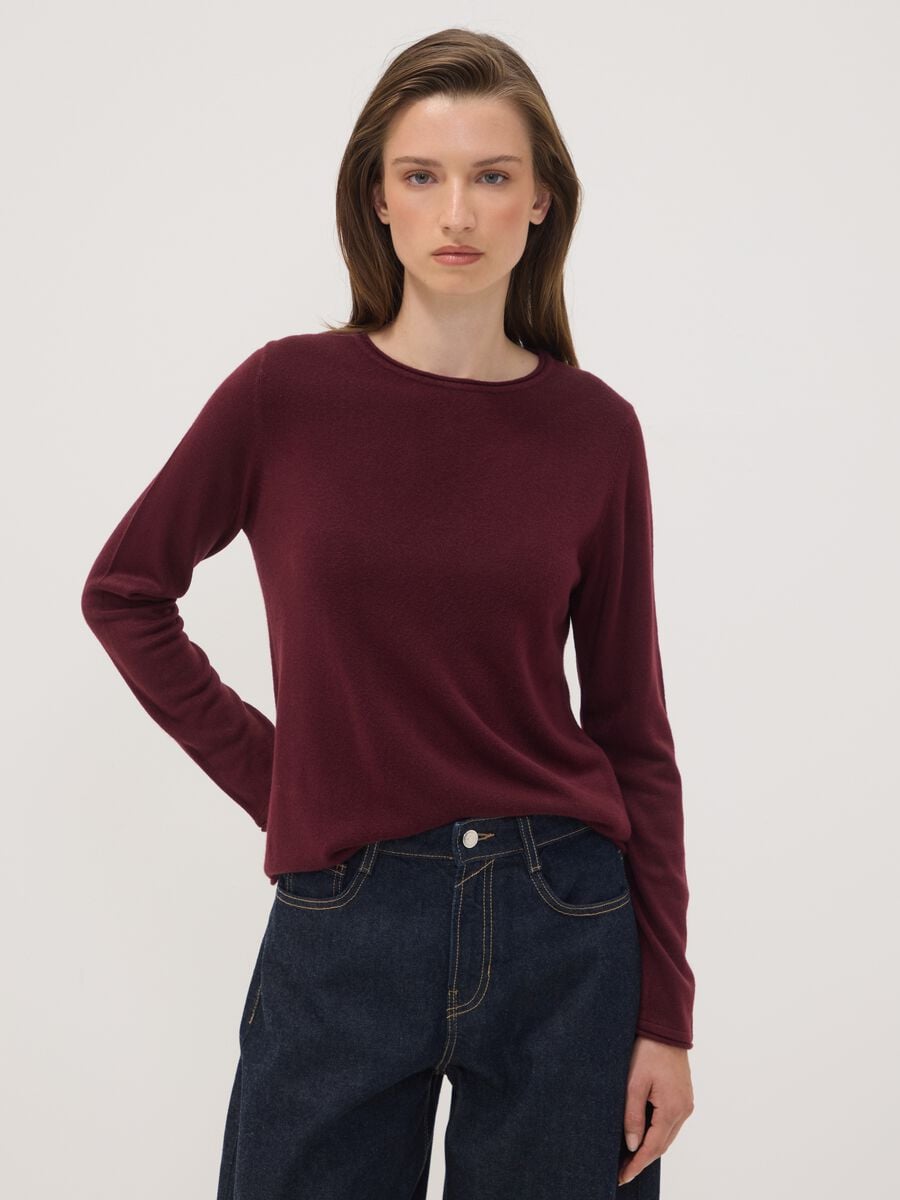 Purple long-sleeved crew-neck top_0