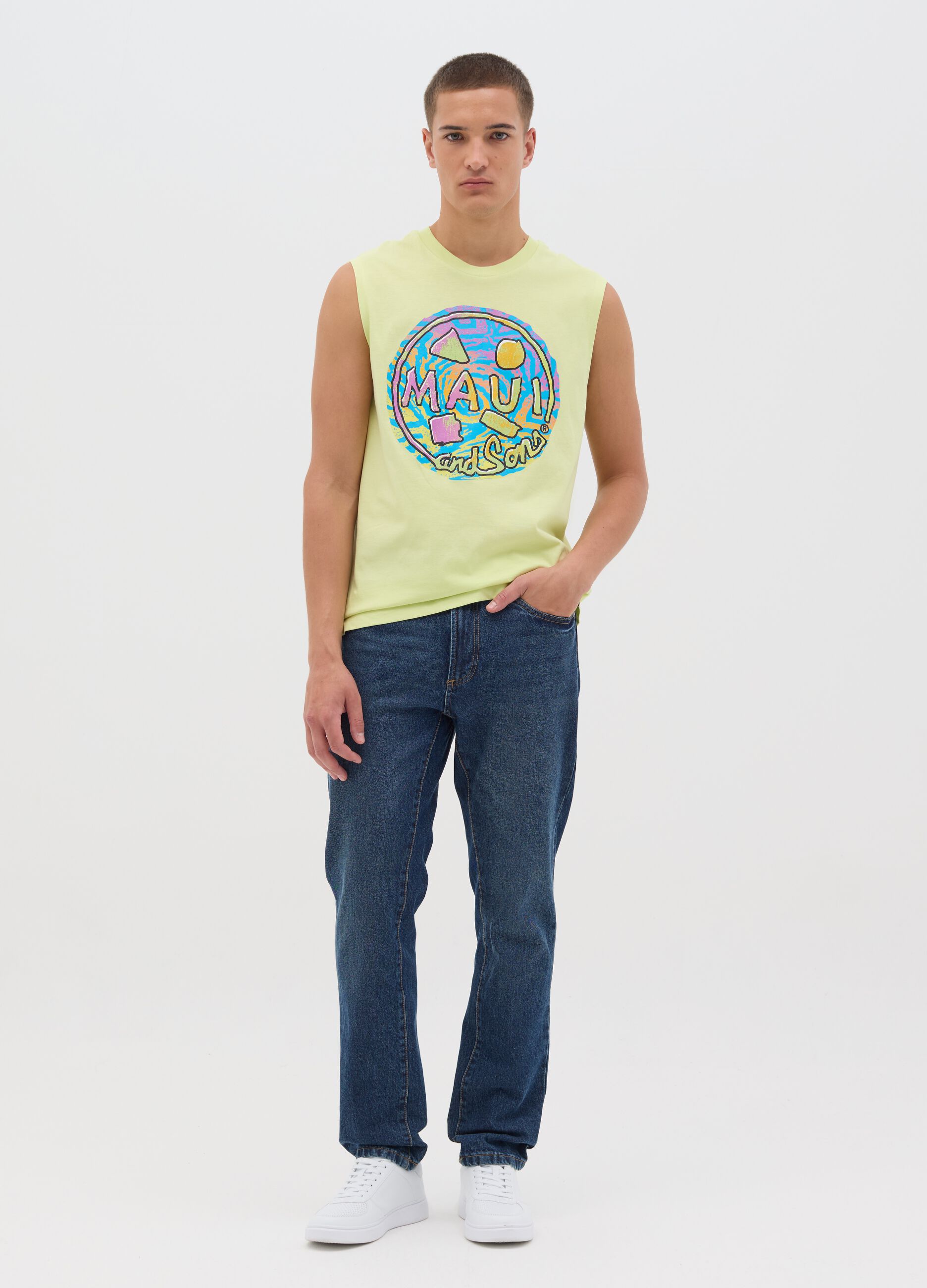 Men&rsquo;s yellow regular-fit vest top in 100% cotton with print