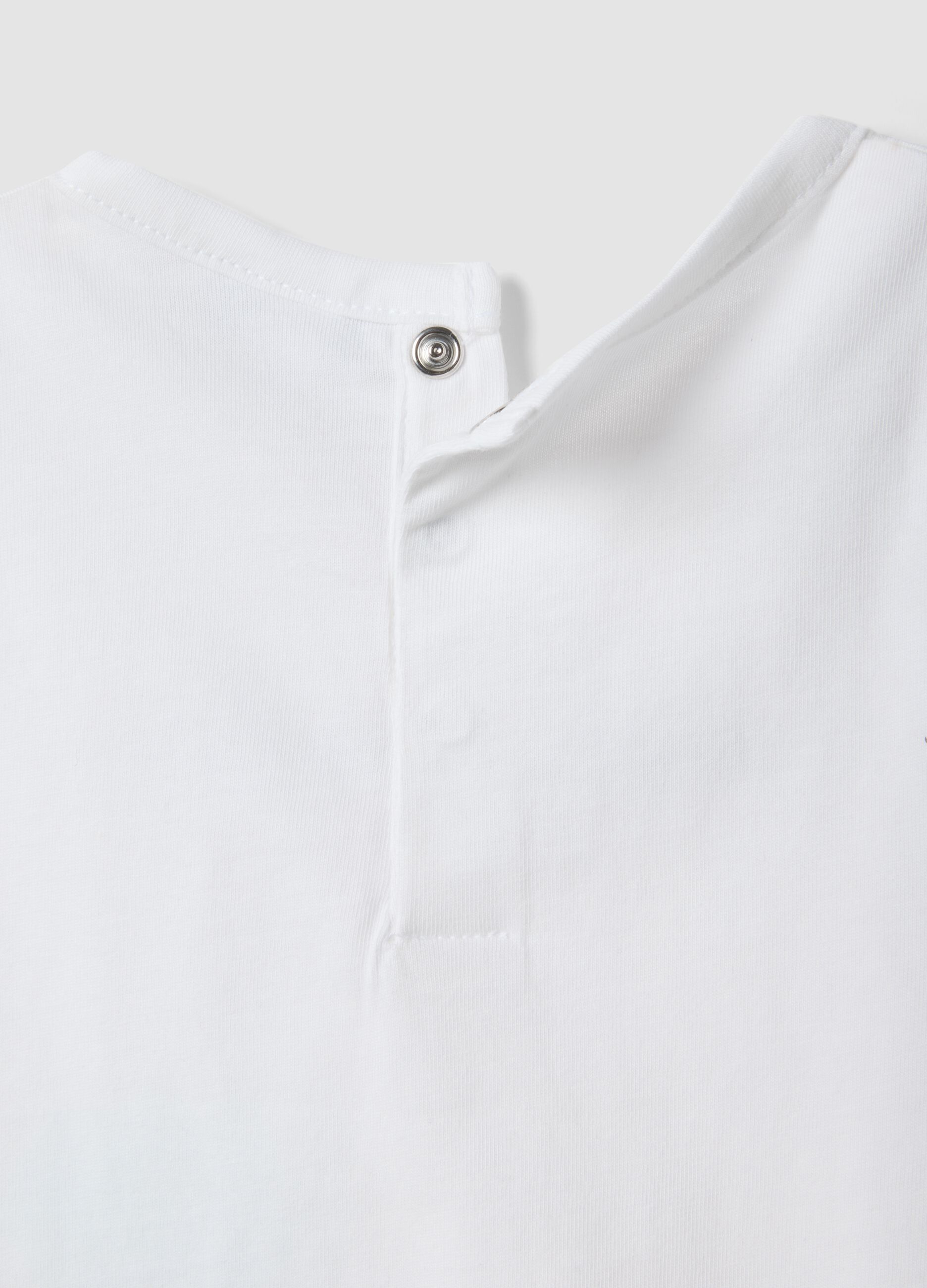 &Lambda;&epsilon;&upsilon;&kappa;ό &alpha;&mu;ά&nu;&iota;&kappa;&omicron; &alpha;&pi;ό &omicron;&rho;&gamma;&alpha;&nu;&iota;&kappa;ό &beta;&alpha;&mu;&beta;ά&kappa;&iota; &mu;&epsilon; &sigma;&tau;ά&mu;&pi;&alpha;