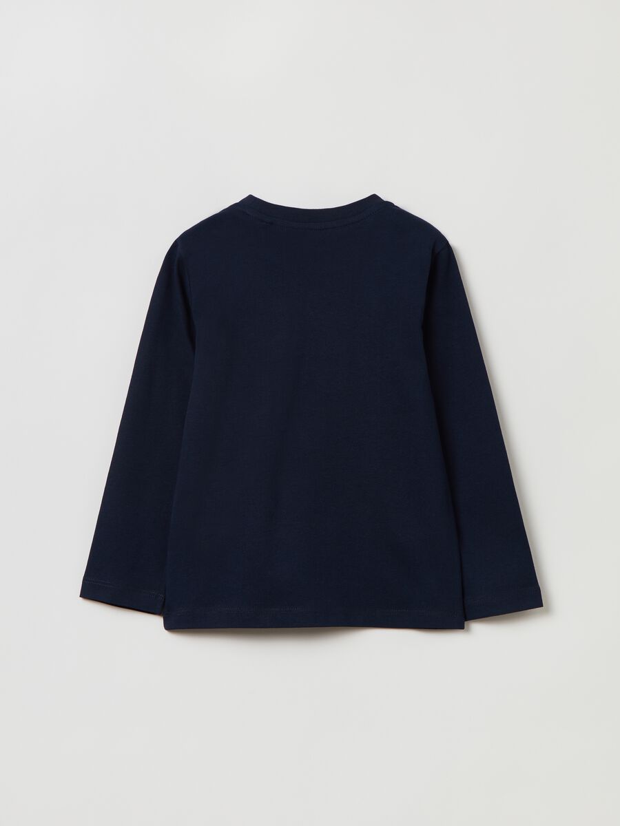 Long-sleeved T-shirt with pocket_1