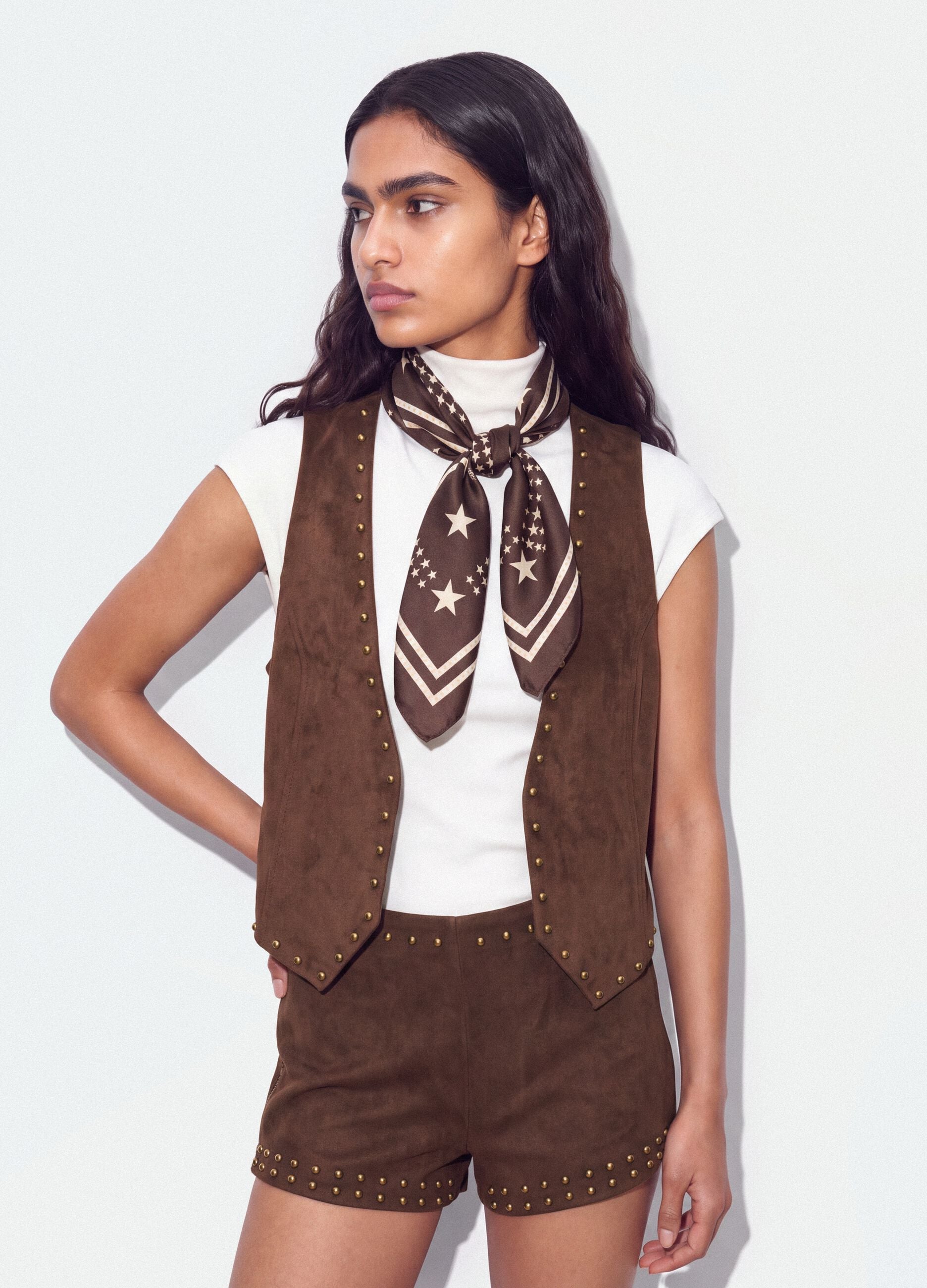 Brown stretch studded waistcoat, regular fit
