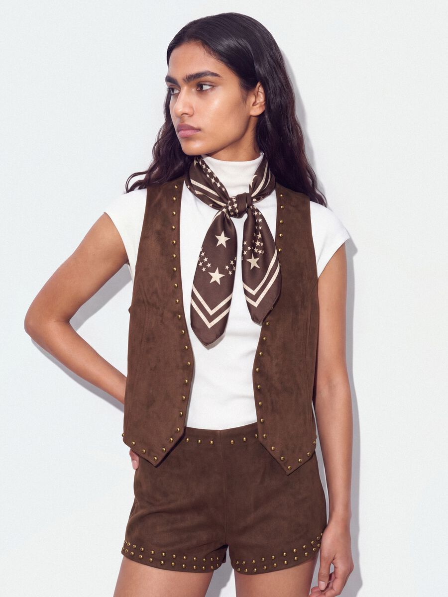 Brown stretch studded waistcoat, regular fit_0