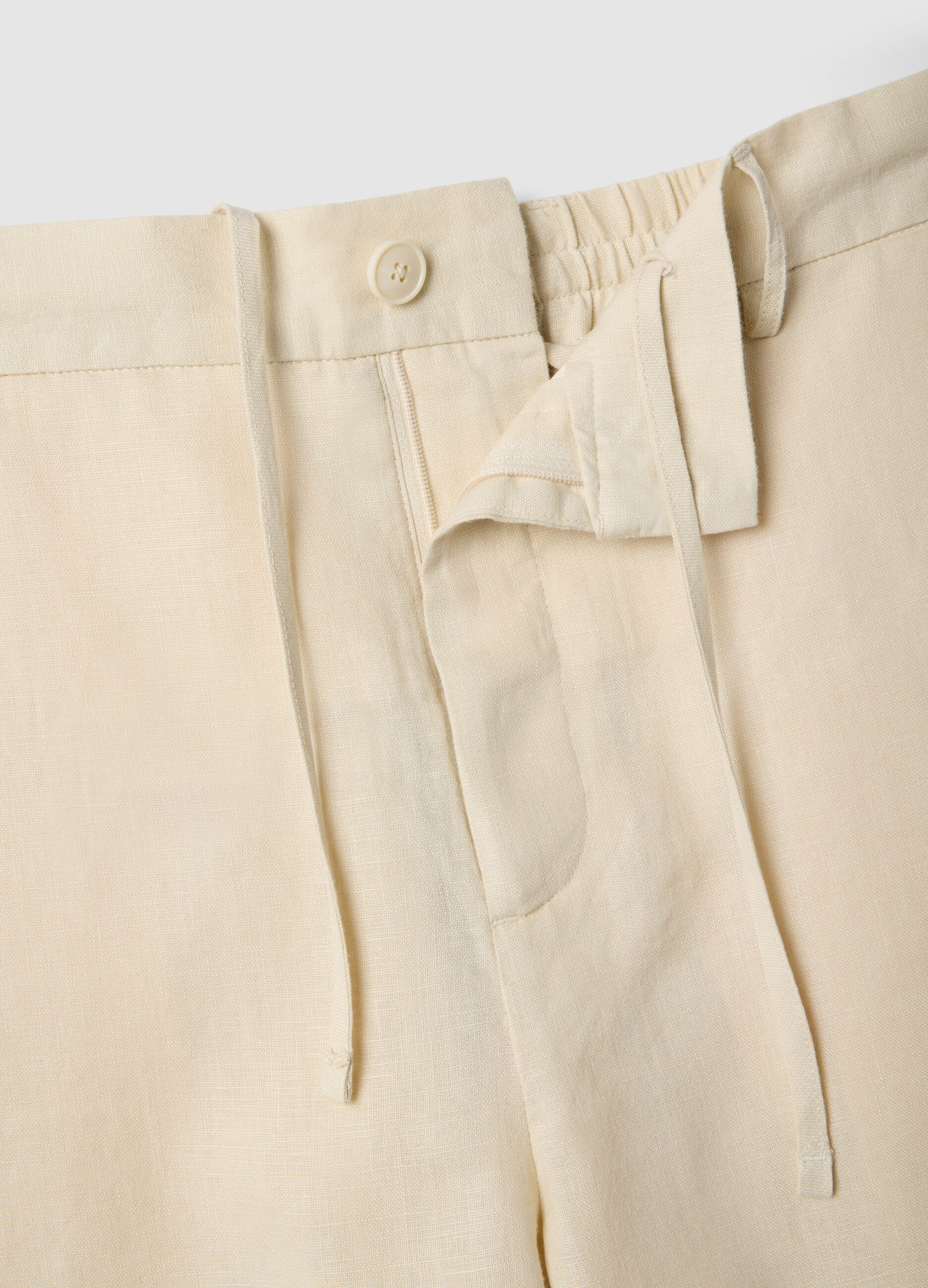 White pure linen trousers with regular fit