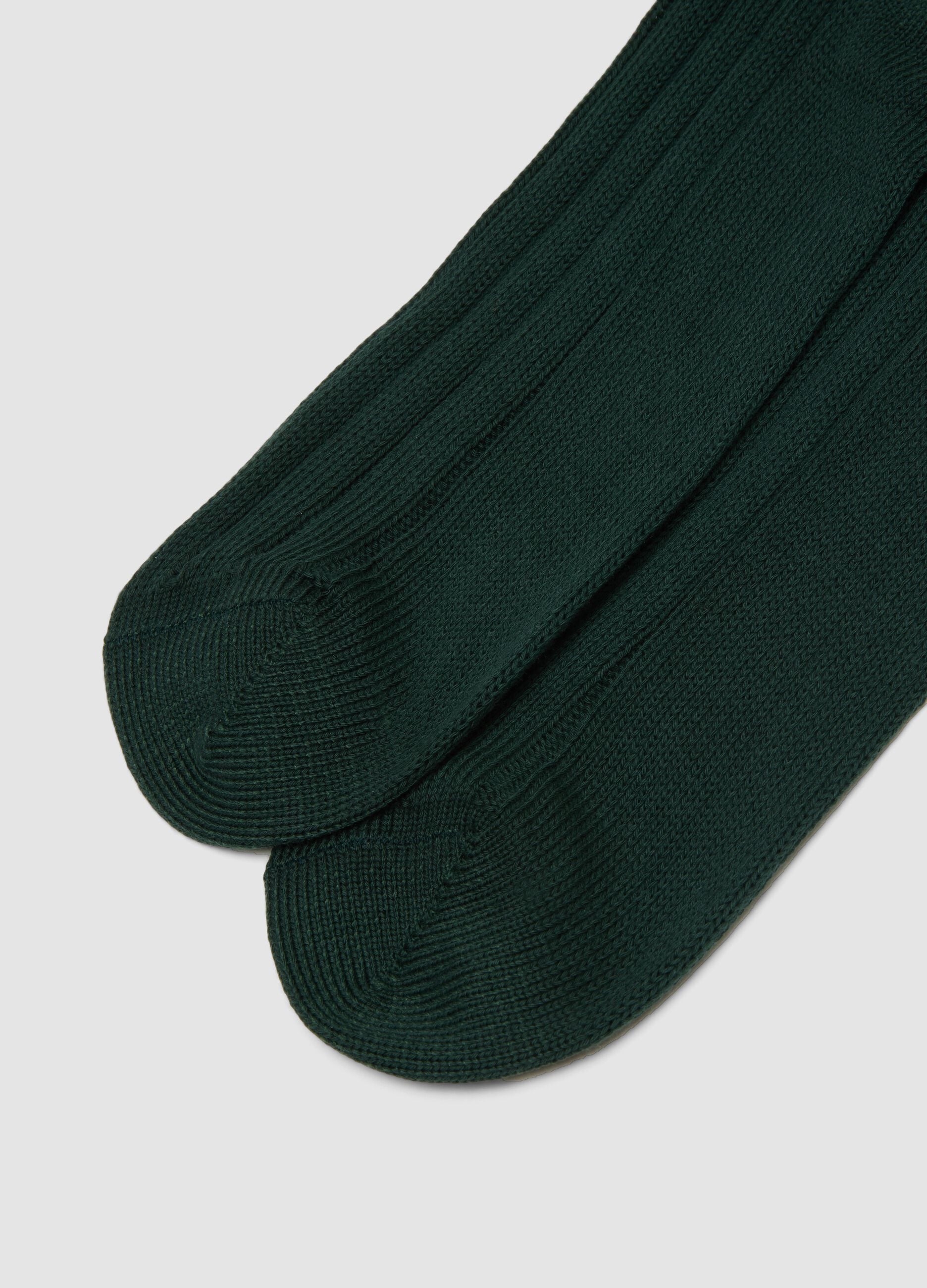 Green long ribbed socks in pure cotton