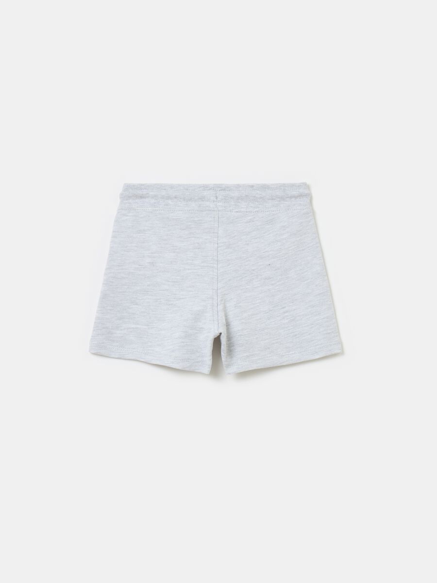 Shorts de algodón con cordón y bolsillos_1