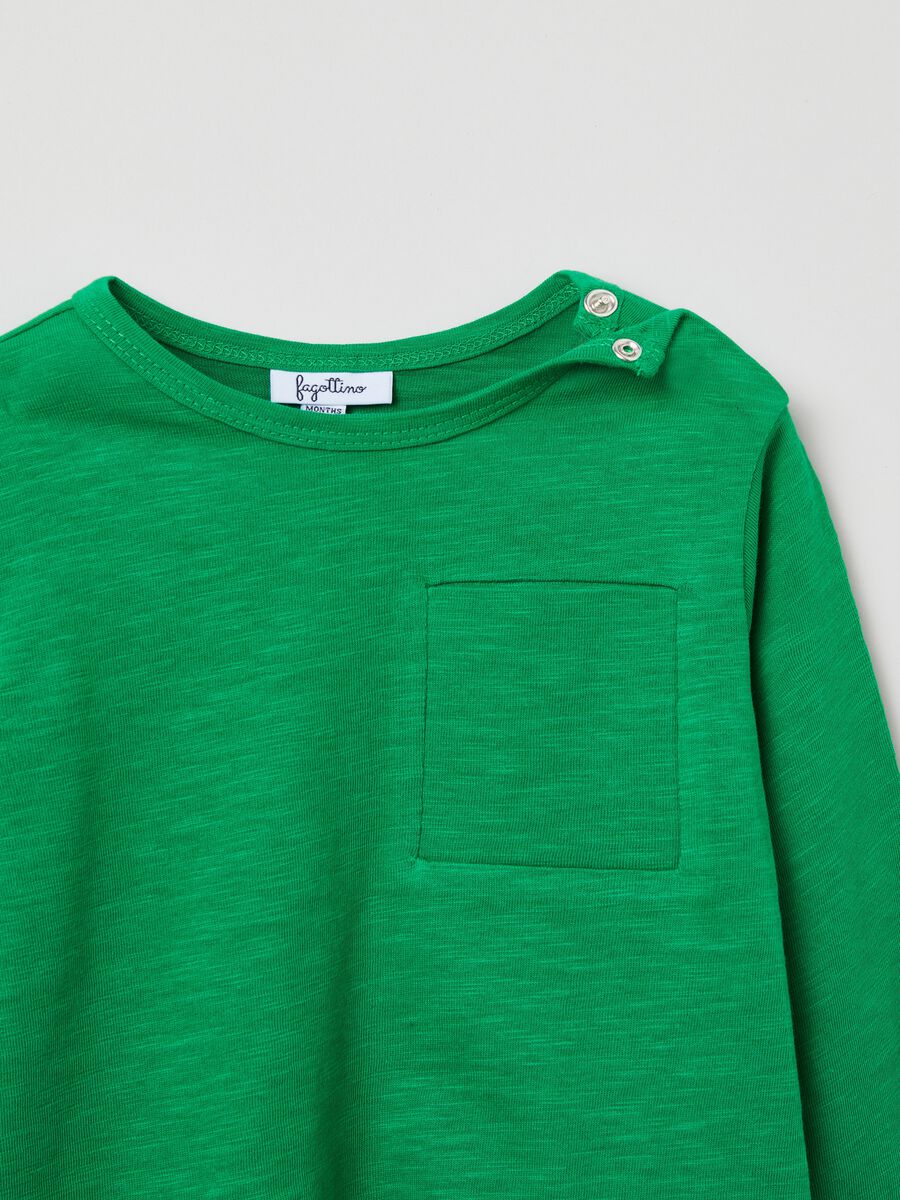 Long-sleeved T-shirt with pocket_2