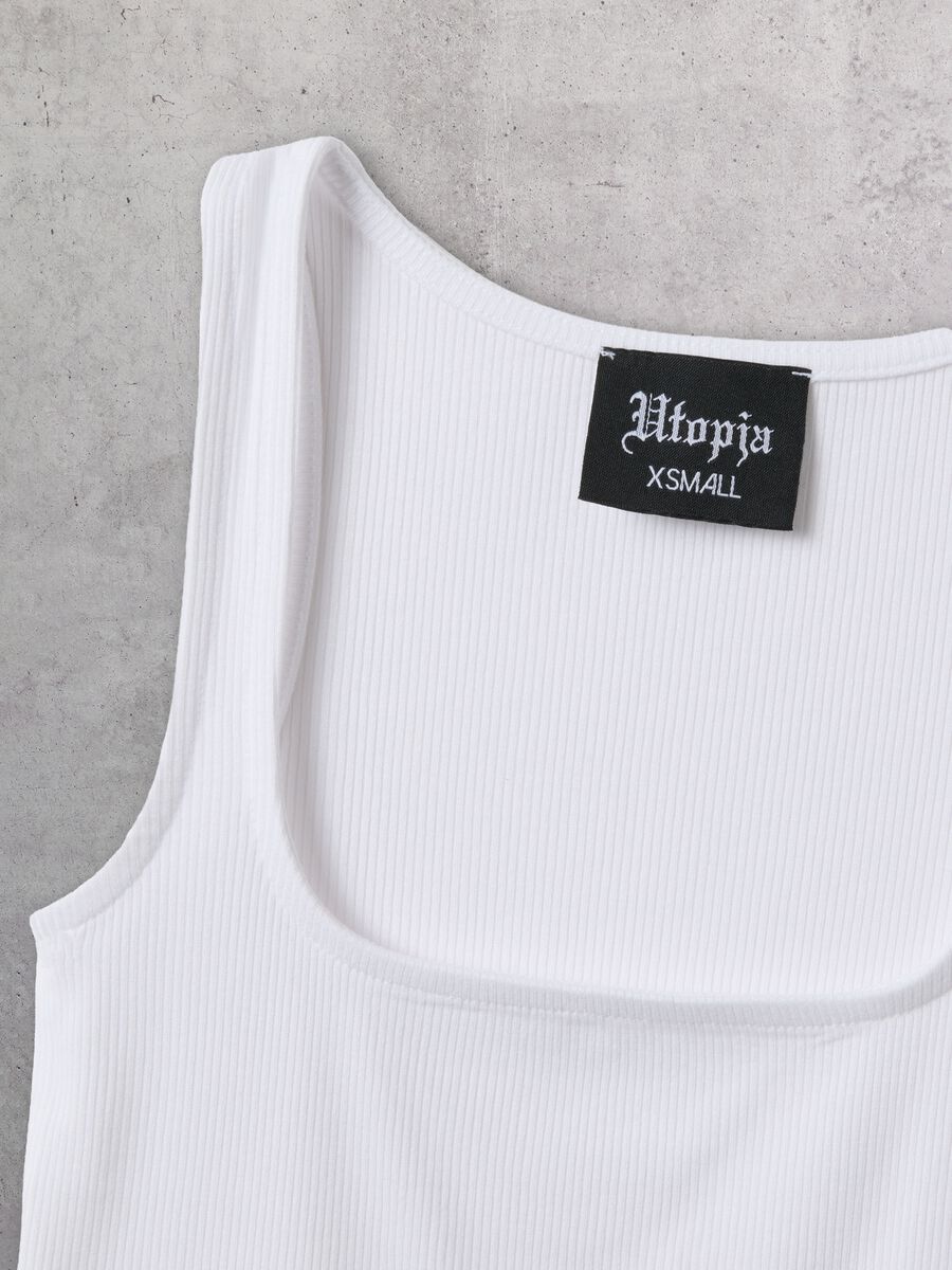 White Square-Neck Tank Top_7