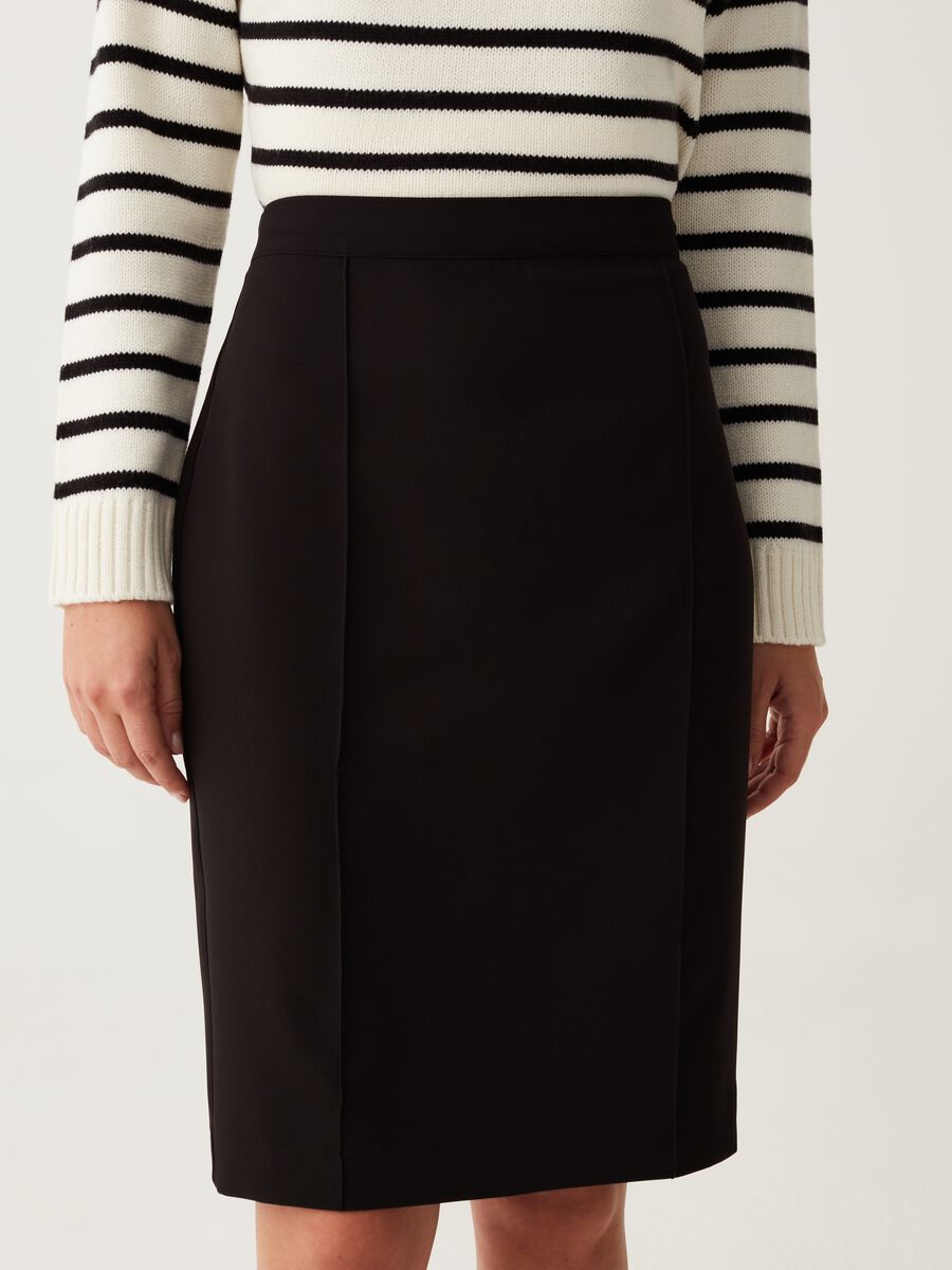 Midi pencil skirt with raised stitching_1