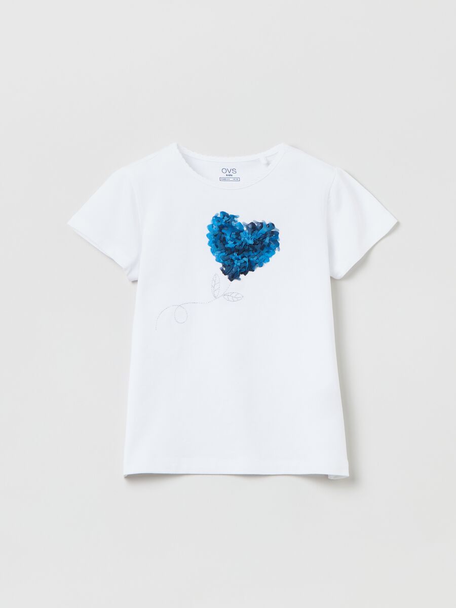 Camiseta con bordado y aplicación de corazón_0