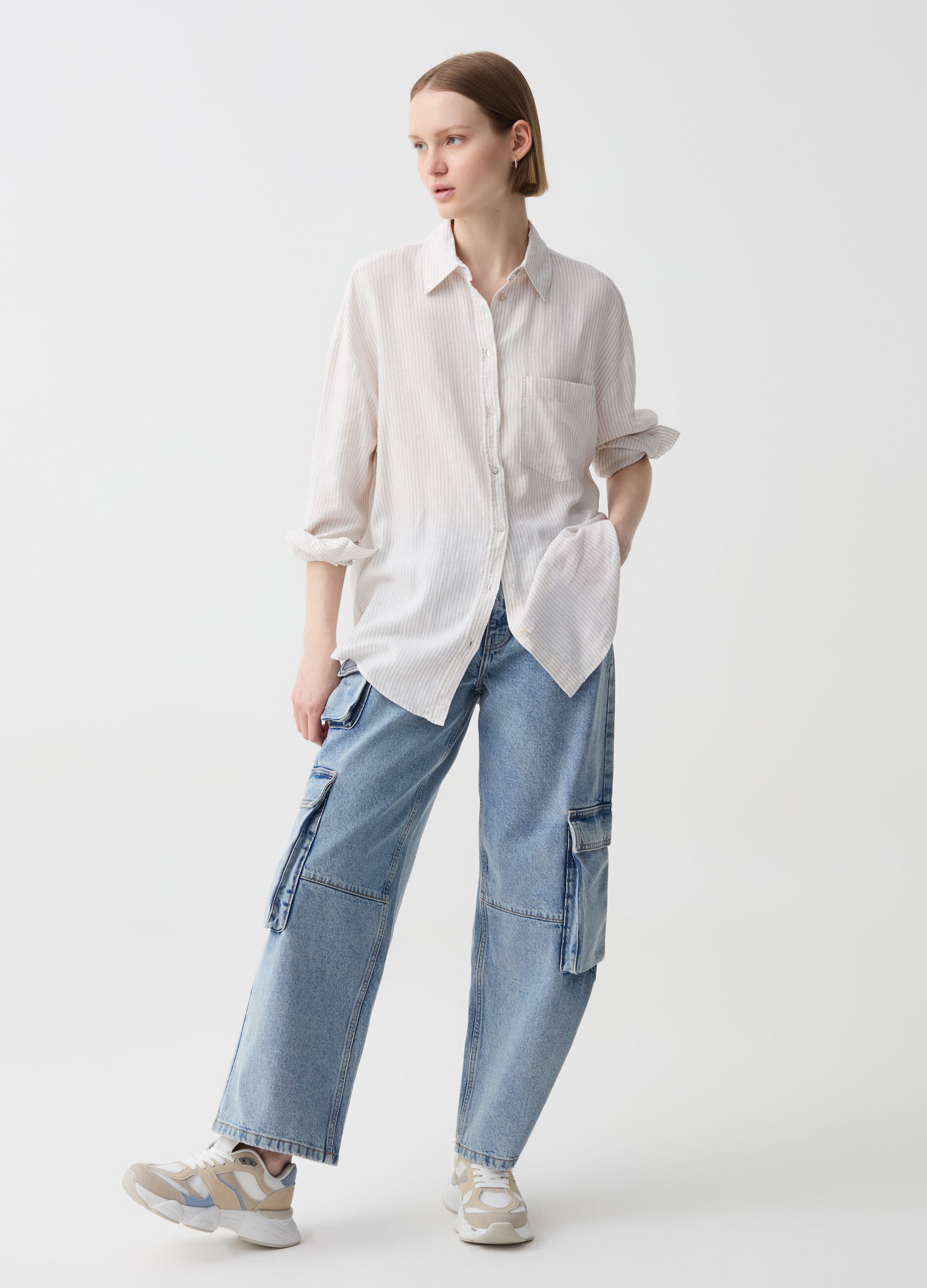 Linen and viscose oversized shirt with pocket