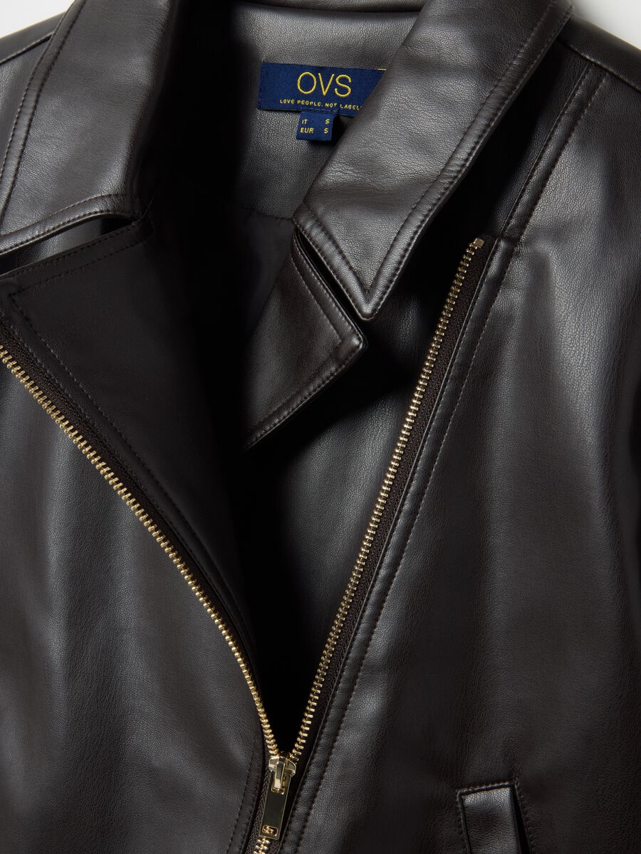 Black regular fit full zip jacket_5