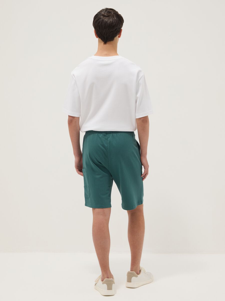 Boys oversized fit green pure cotton cargo shorts_1
