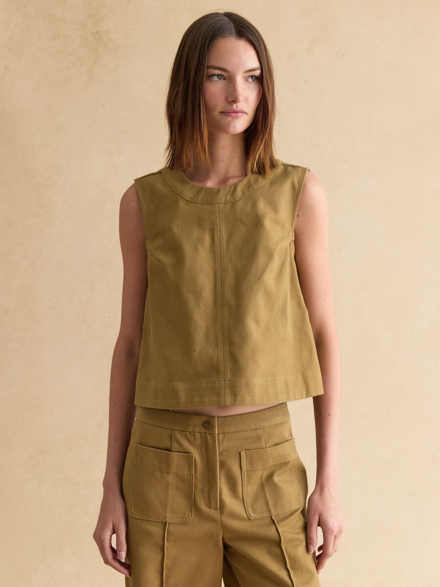 &Alpha;&mu;ά&nu;&iota;&kappa;&omicron; &sigma;&alpha;&kappa;ά&kappa;&iota; &alpha;&pi;ό &kappa;&alpha;&phi;έ &theta;&alpha;&lambda;&alpha;&sigma;&sigma;&iota;&nu;ό &nu;&tau;έ&nu;&iota;&mu; &sigma;&epsilon; &kappa;&alpha;&nu;&omicron;&nu;&iota;&kappa;ή &gamma;&rho;&alpha;&mu;&mu;ή &alpha;&pi;ό &kappa;&alpha;&theta;&alpha;&rho;ό &beta;&alpha;&mu;&beta;ά&kappa;&iota;_1