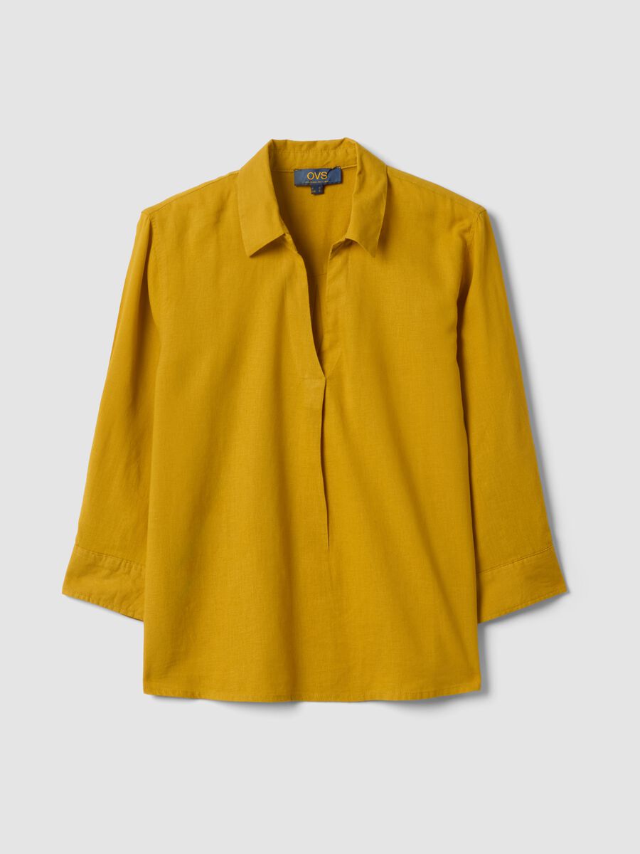 Gelbes Regular-Fit-Hemd aus Leinen- und Viskosemix mit V-Ausschnitt_4