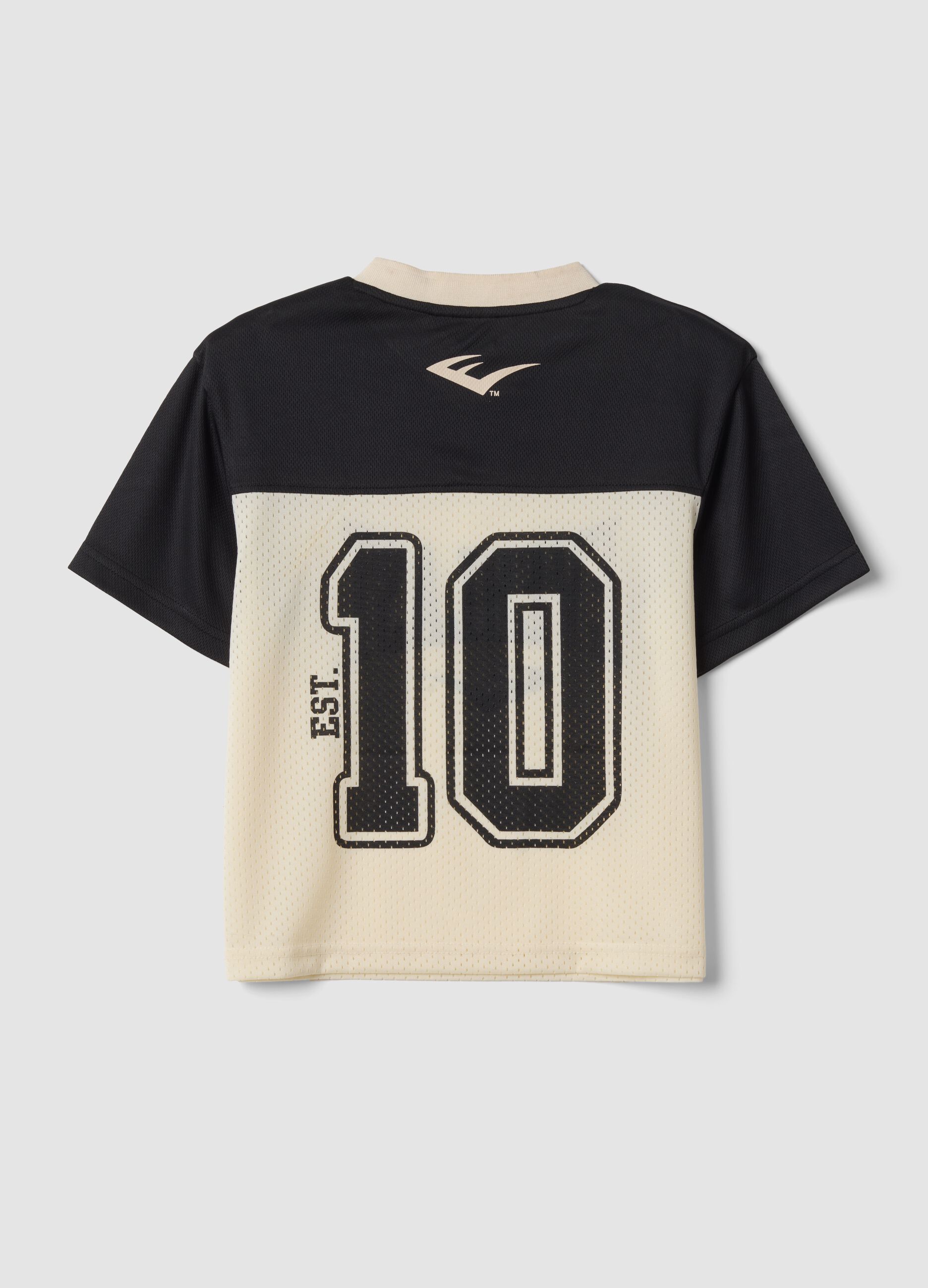 T-shirt infantil bege de manga curta com decote em V e corte oversize