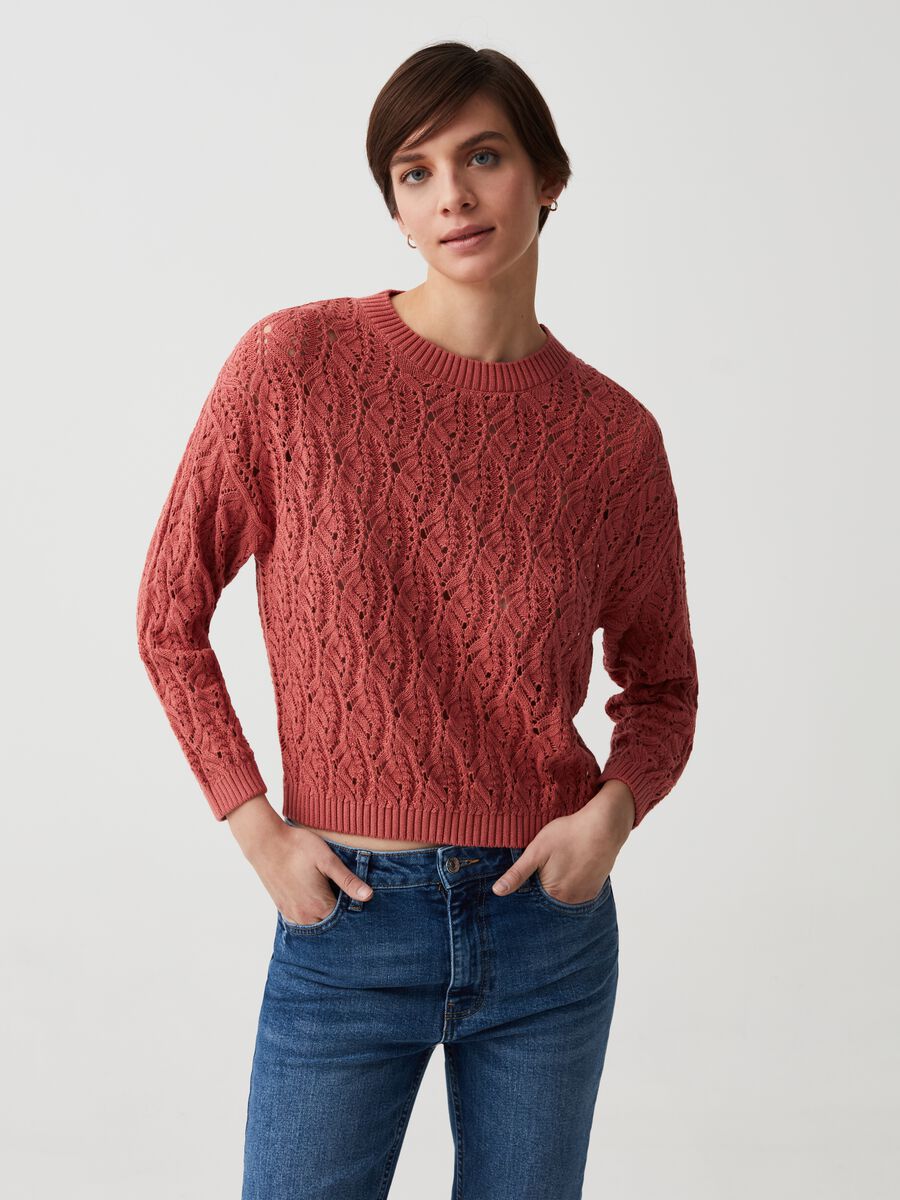 Crochet pullover with openwork design_0