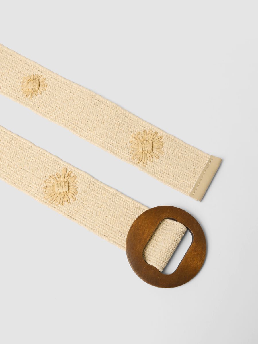 Beige woven belt with brown wooden buckle and embellishments_1