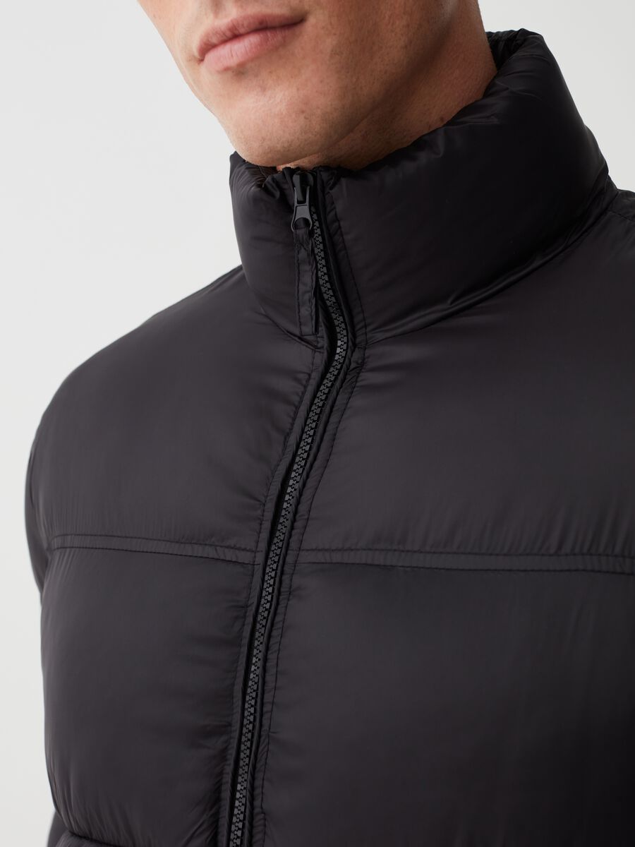 Quilted full-zip down jacket with high neck_3