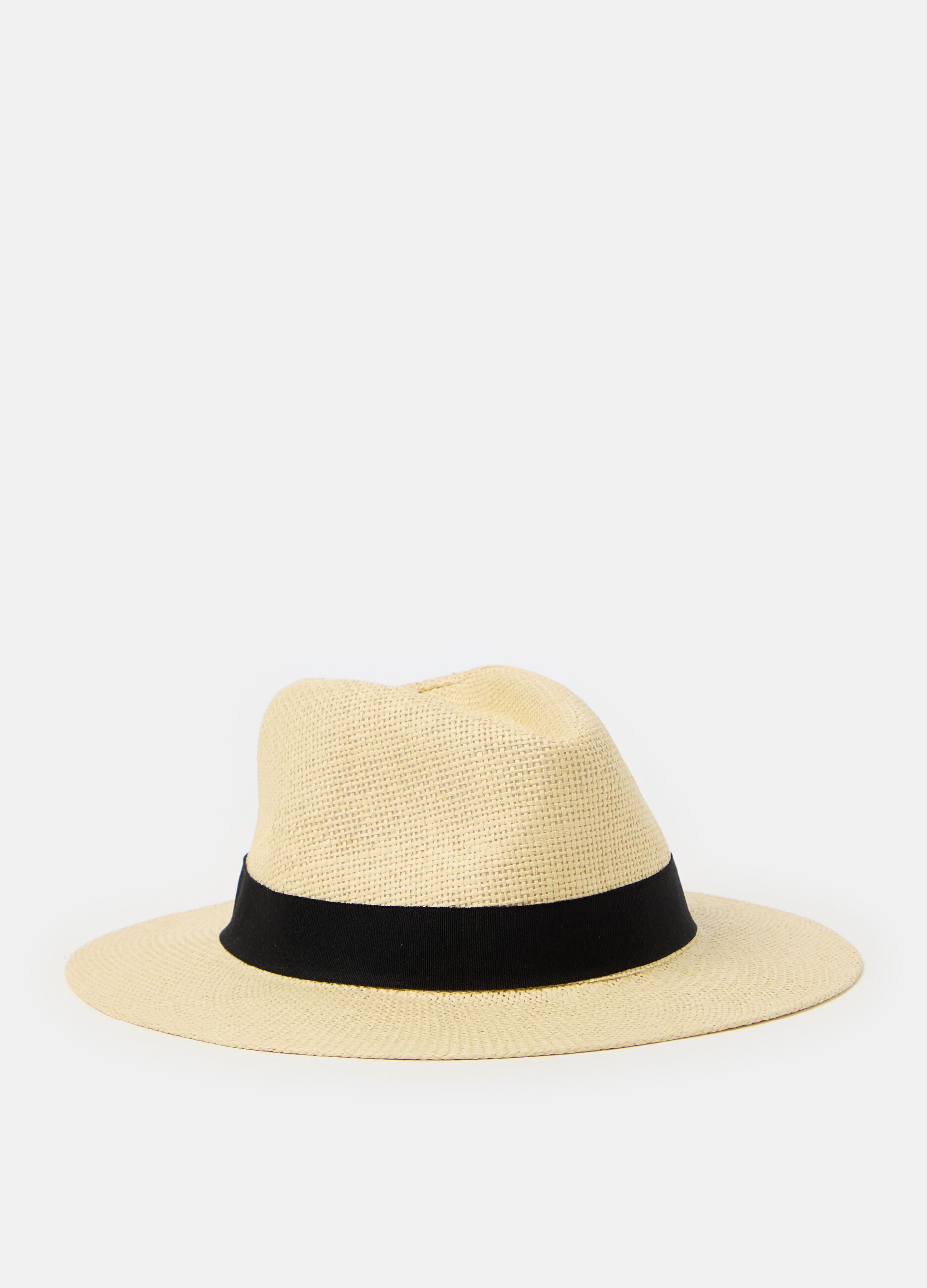 Panama hat with band