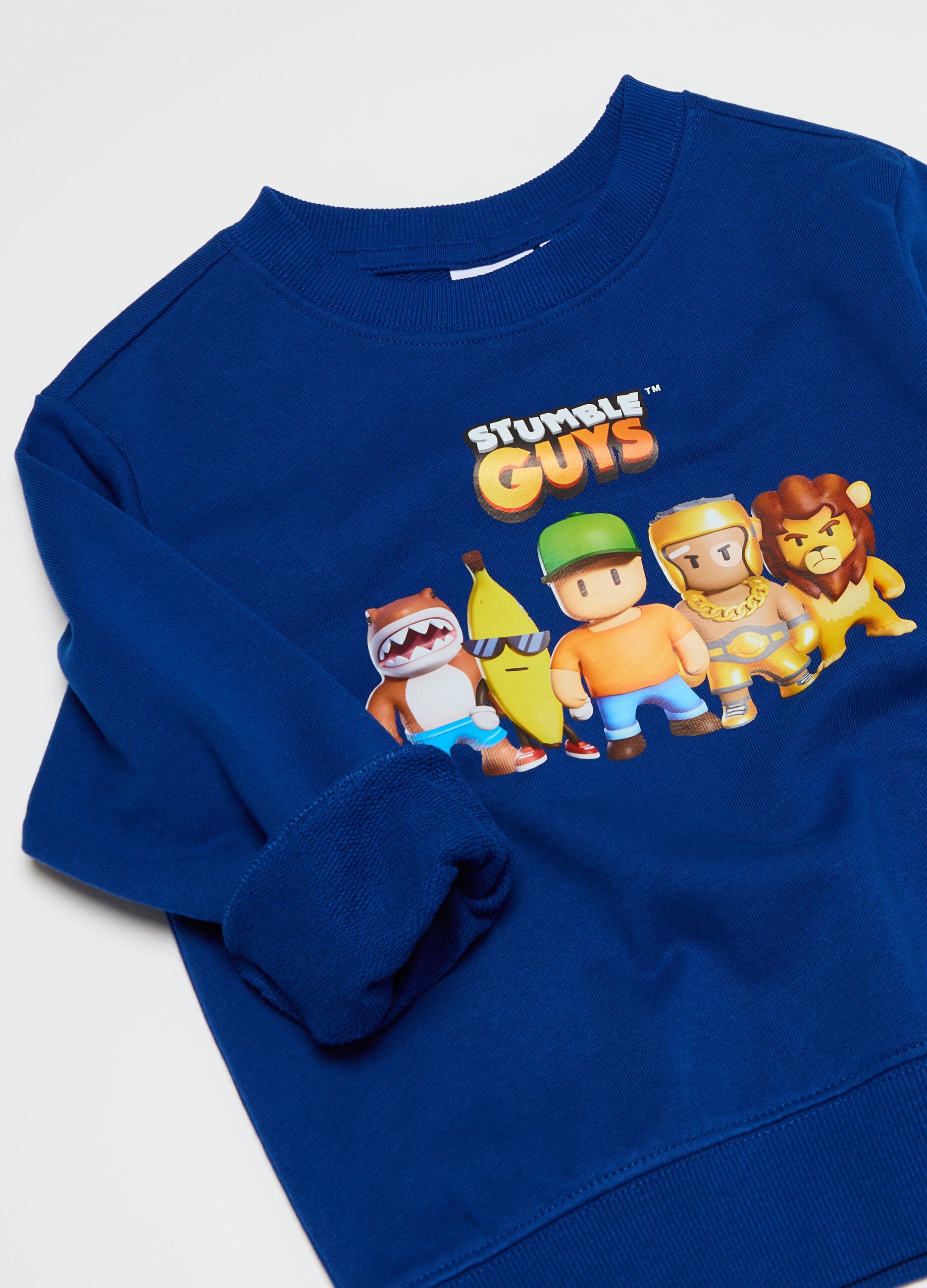 Sweatshirt with Stumble Guys characters print
