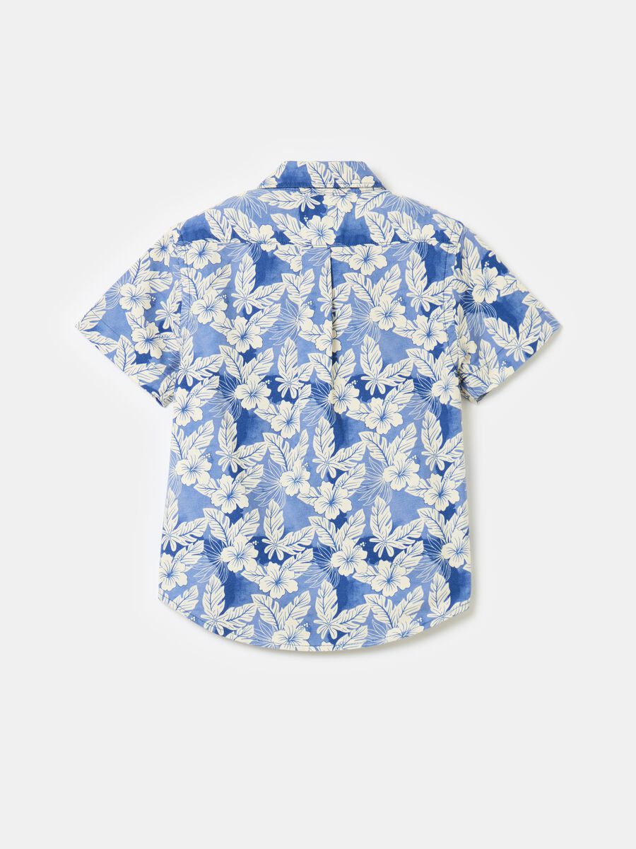 Camisa de manga corta con estampado hawaiano_4