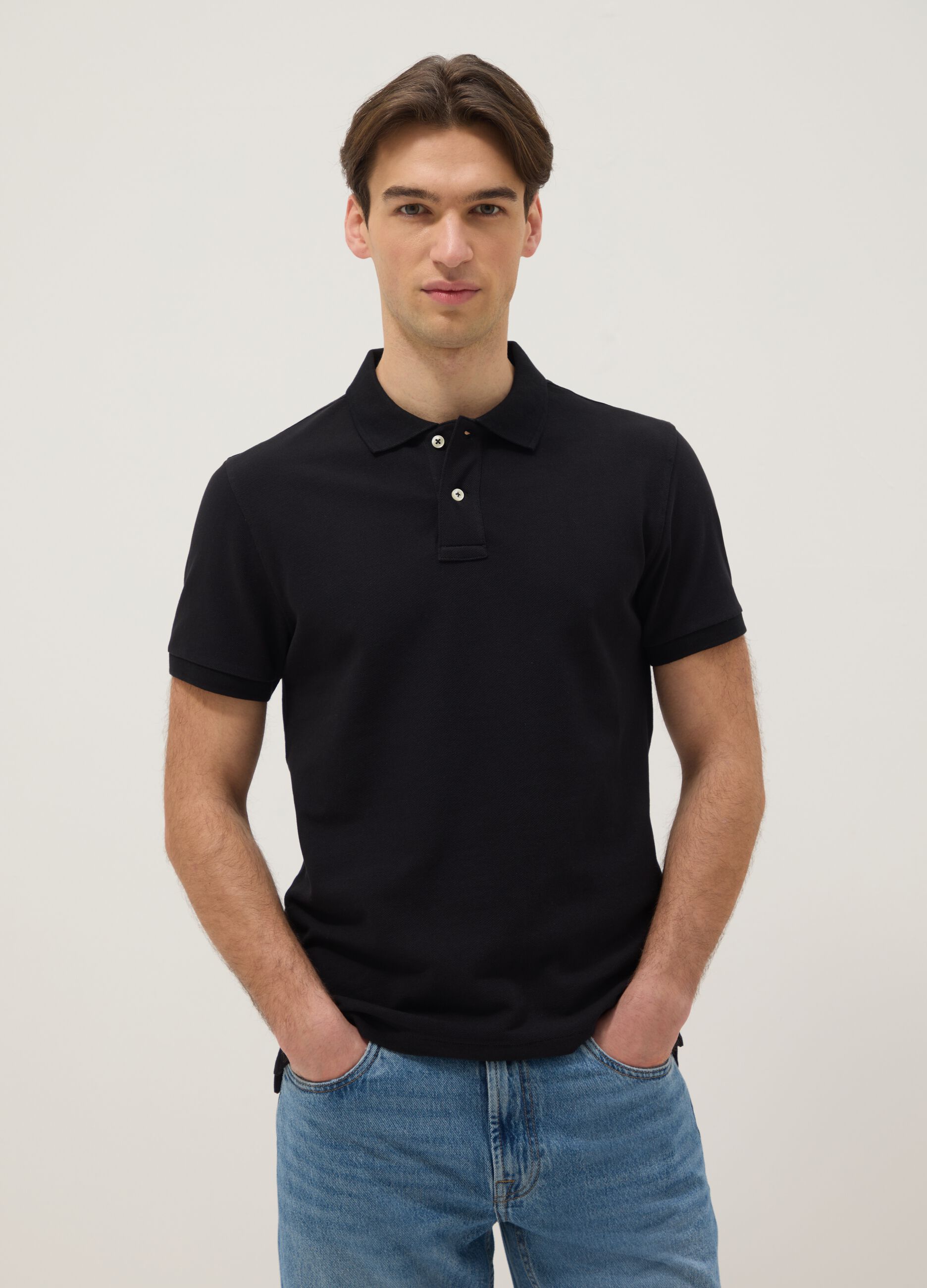 Kurzarm Polo-Shirt aus schwarzer Bio-Baumwolle, schlanke Passform