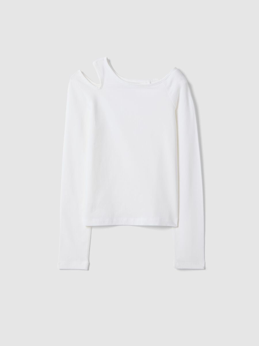 White cotton blend slim fit boat neck top for girls_3