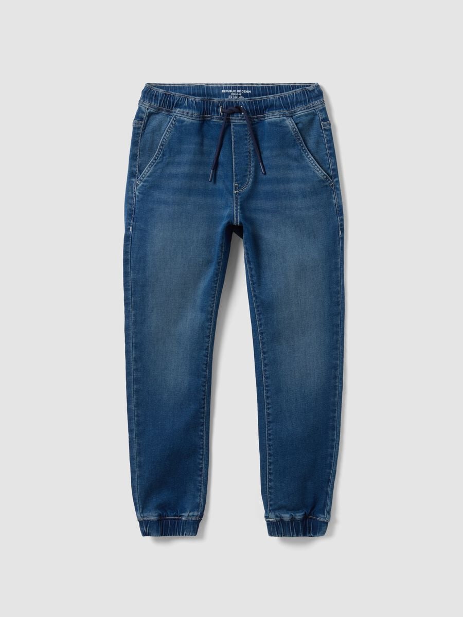 Jeans jogger azuis em algod&atilde;o el&aacute;stico com cord&atilde;o para rapaz_0